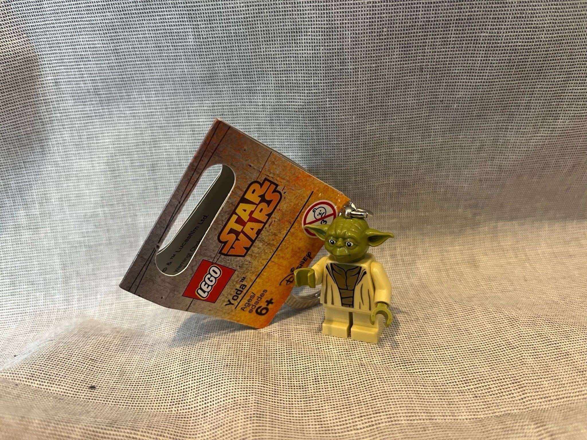 Lego Star Wars olika Yoda-minifigurer - magneter och nyckelring.
