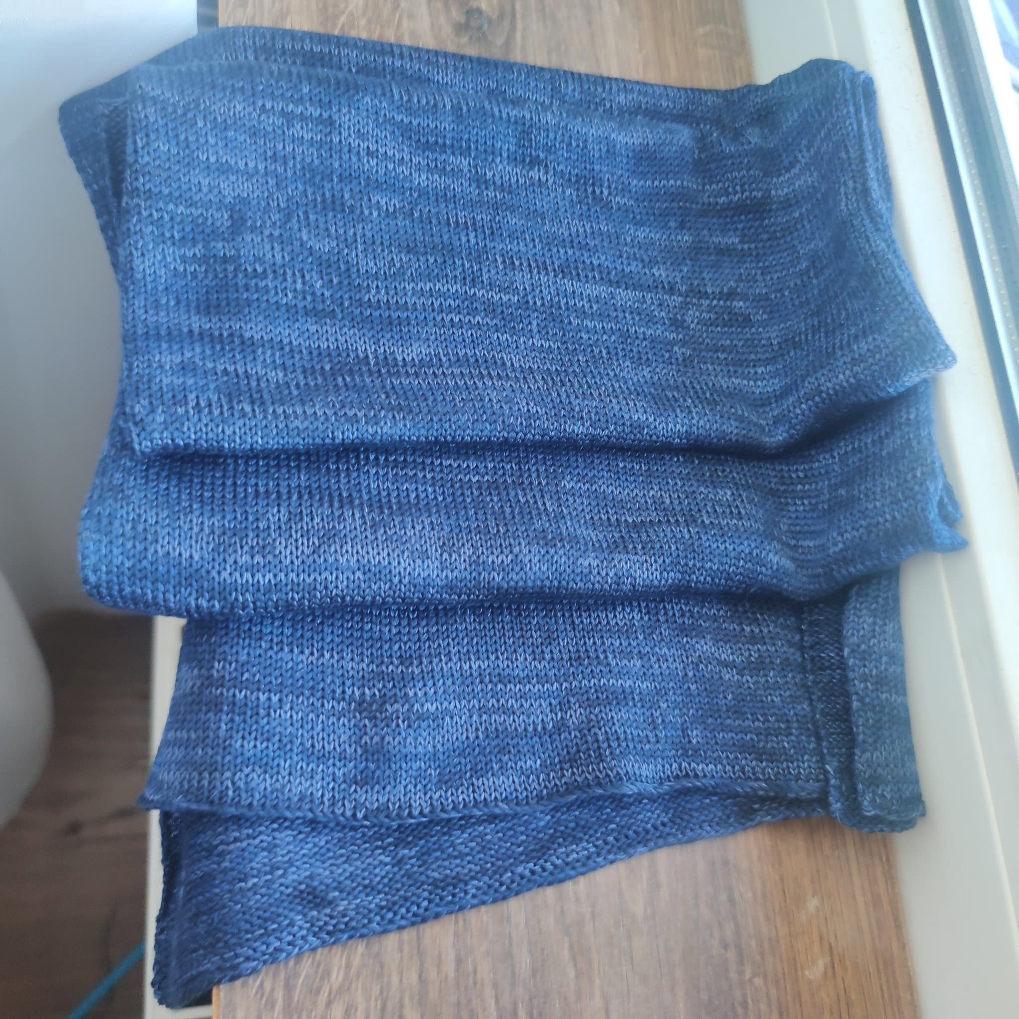 lätt vårhalsduk – 95 % siden, 5 % japanskt washi-papper.