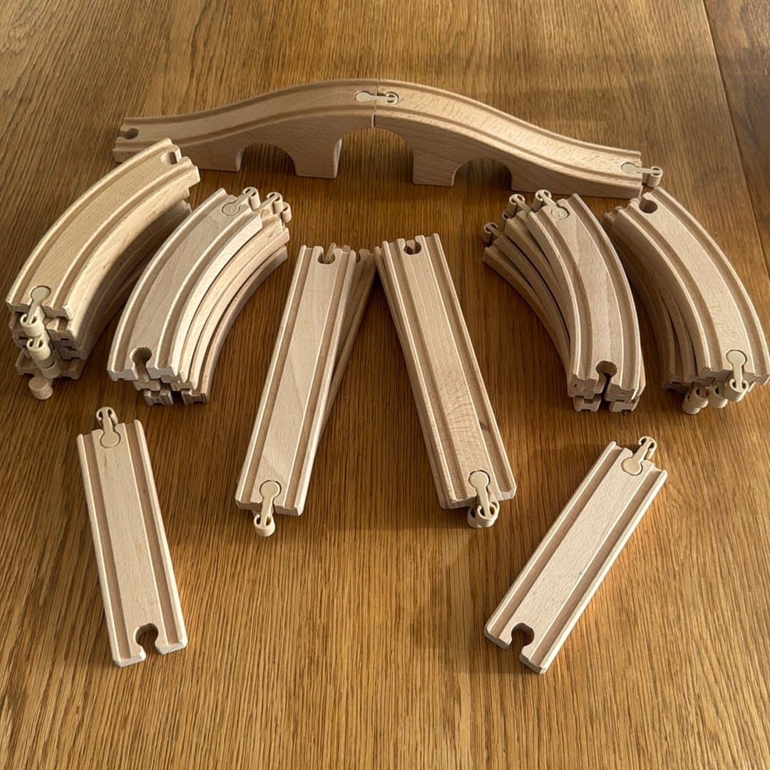 Brio * järnväg // totalt 26 delar // se info nedan