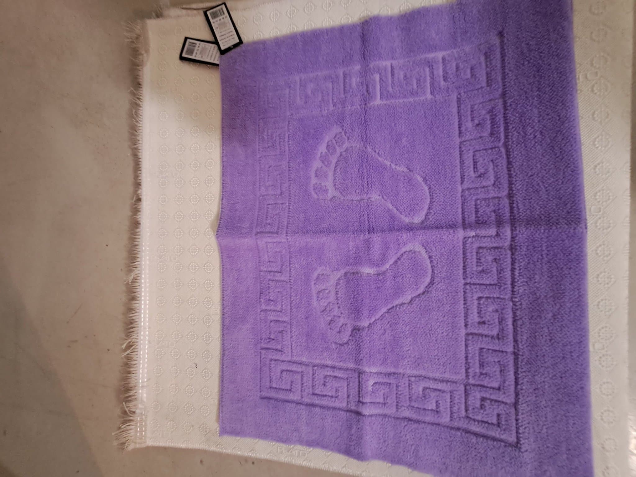 Lila badrumsmatta styck pris 50:kr