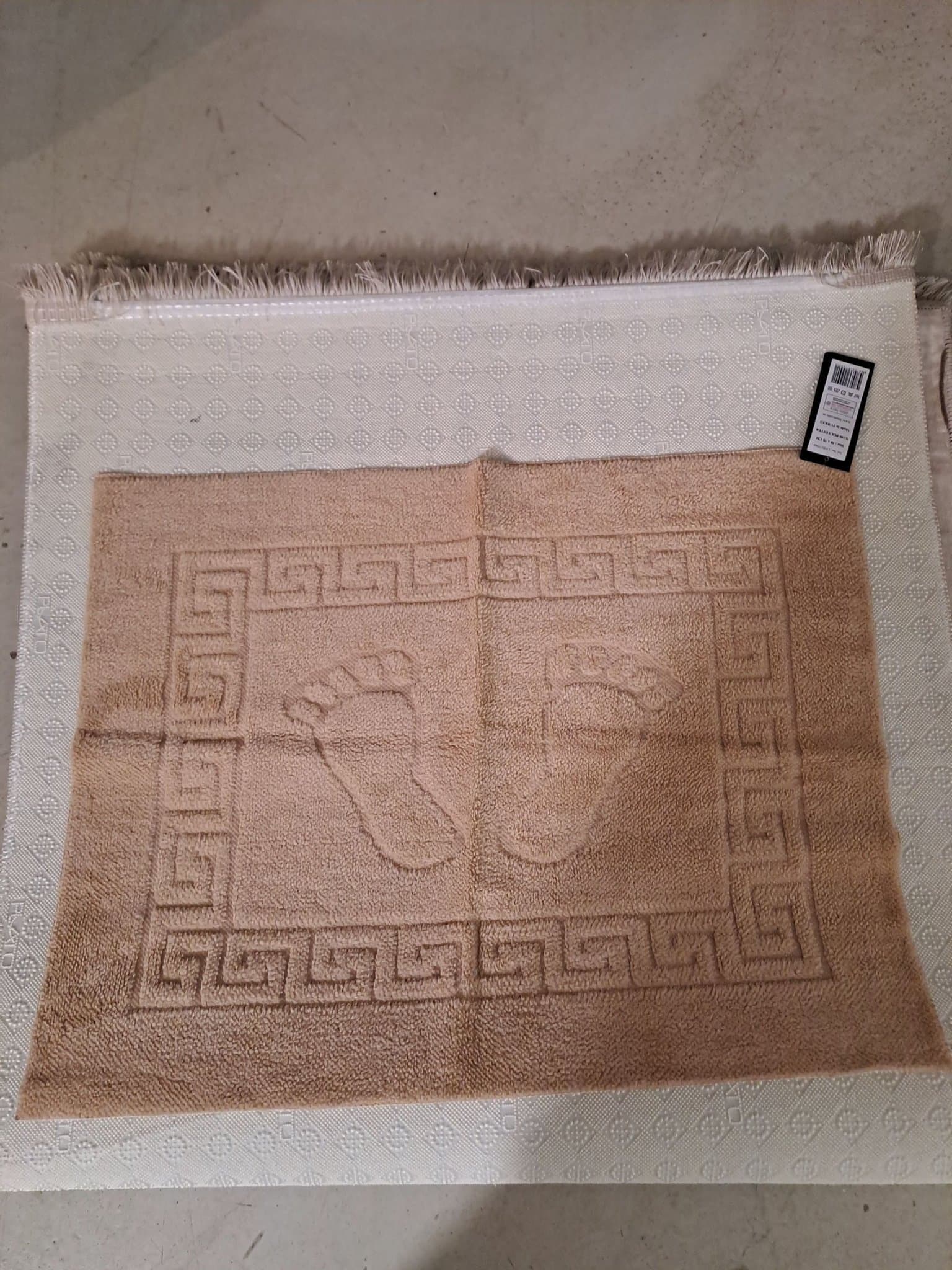 Lila badrumsmatta styck pris 50:kr