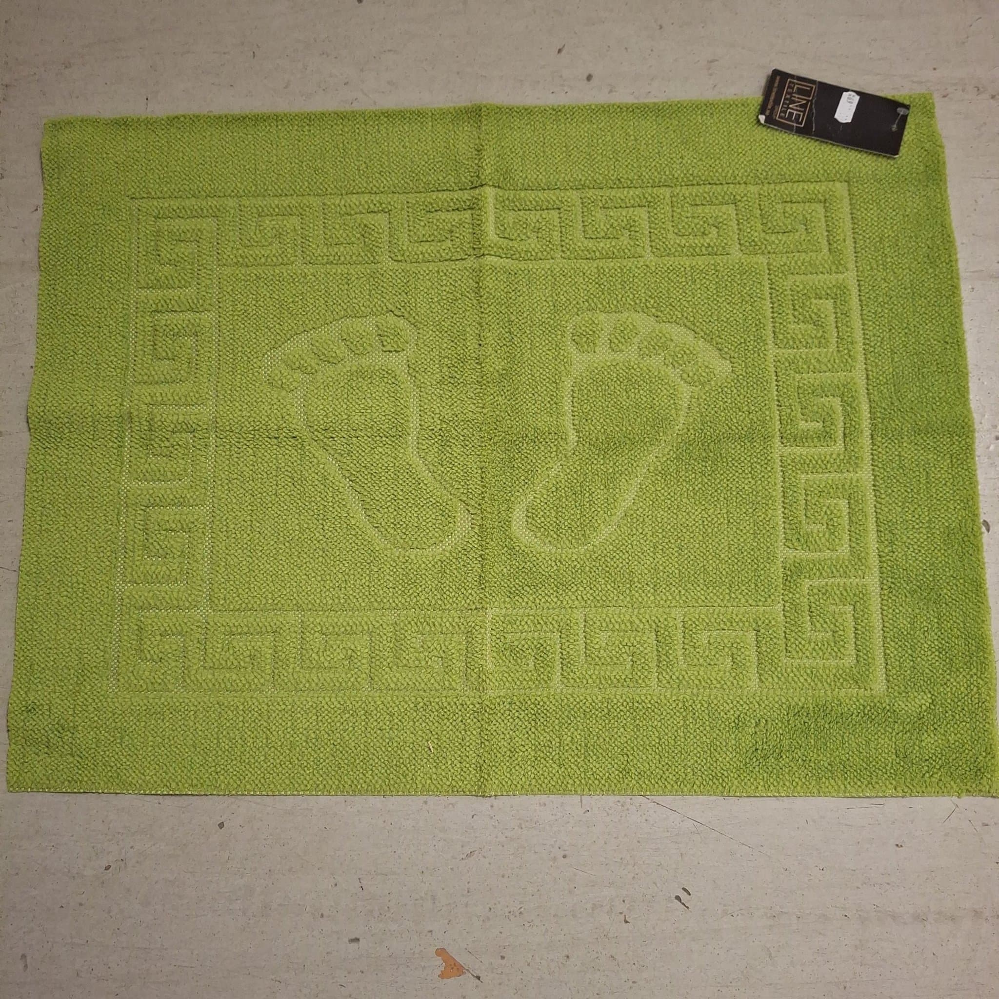 Grön Badrumsmatta med Fötter