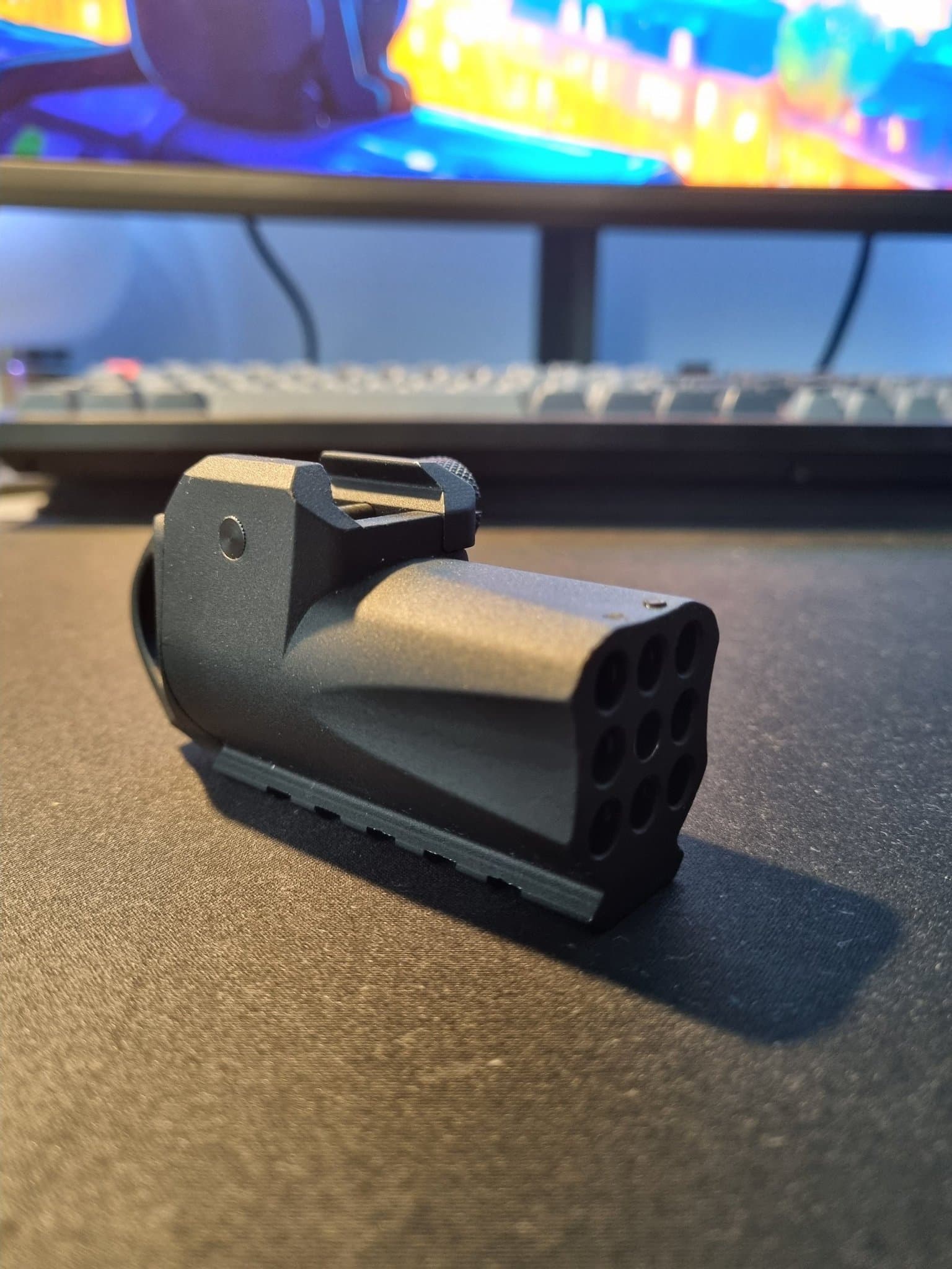 HFC Mini Grenade Launcher (airsoft)