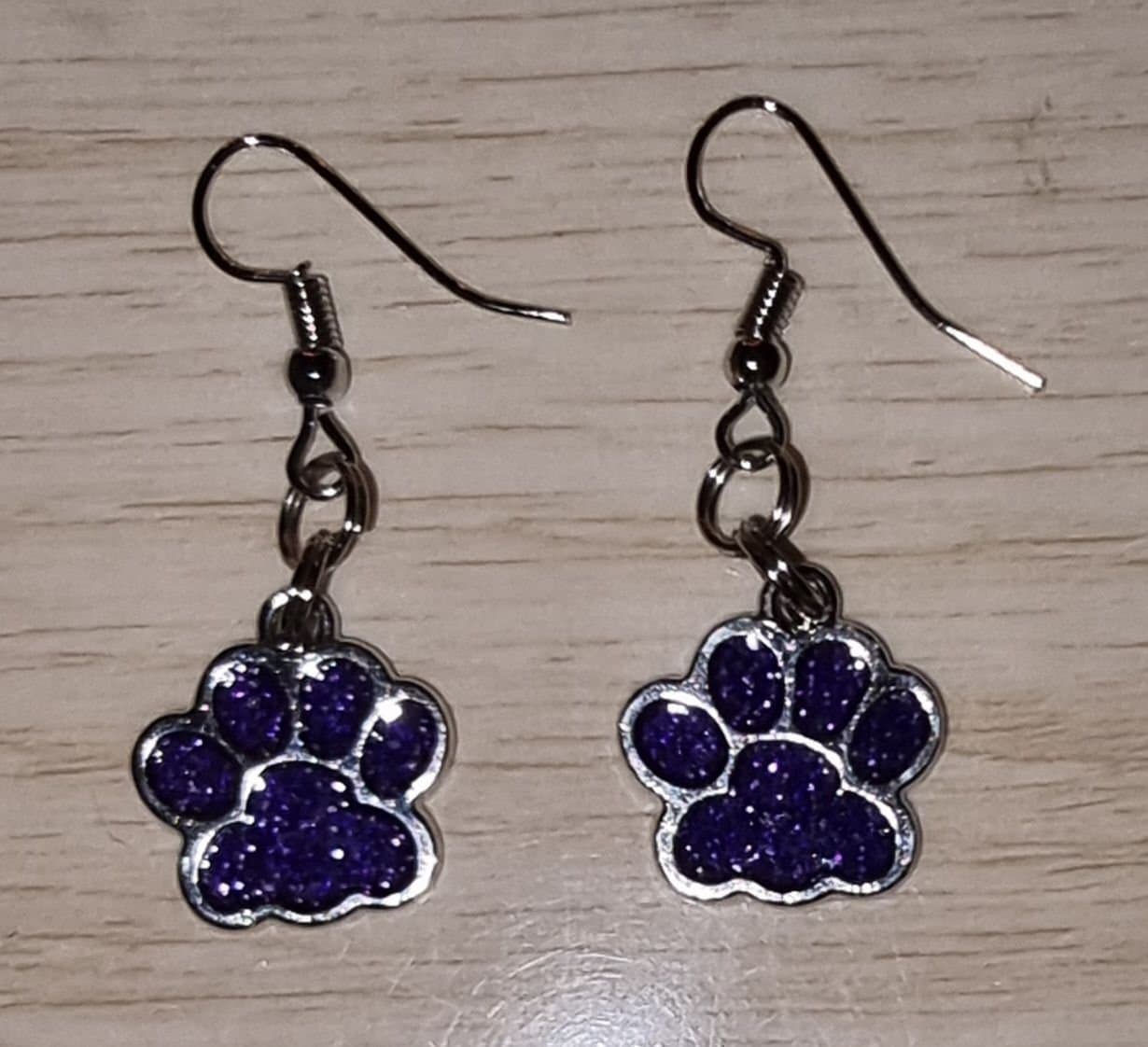 Örhängen / Tassar / Lila med Glitter