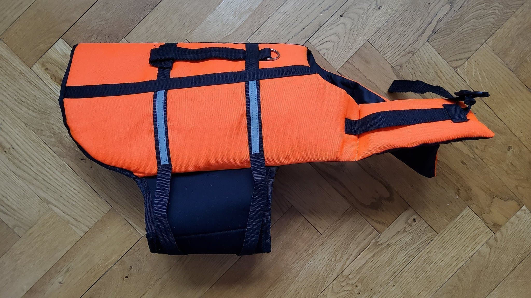 Flytväst för hund i bra beg skick!