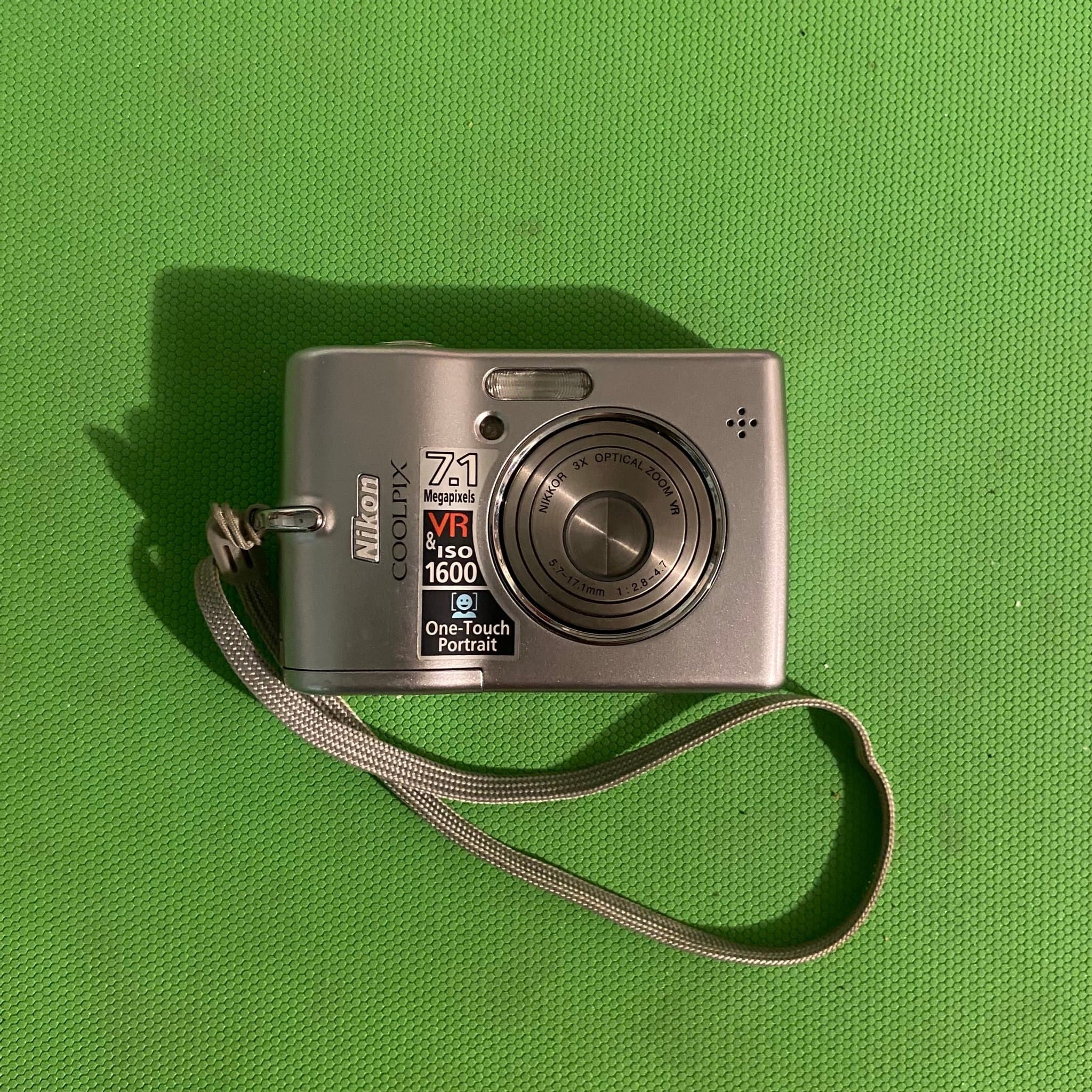 Nikon Coolpix L12 digitalkamera