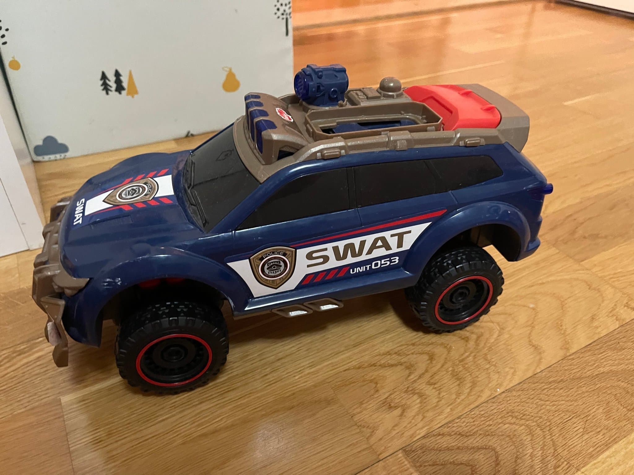 SWAT Polis leksaksbil ljus ljud