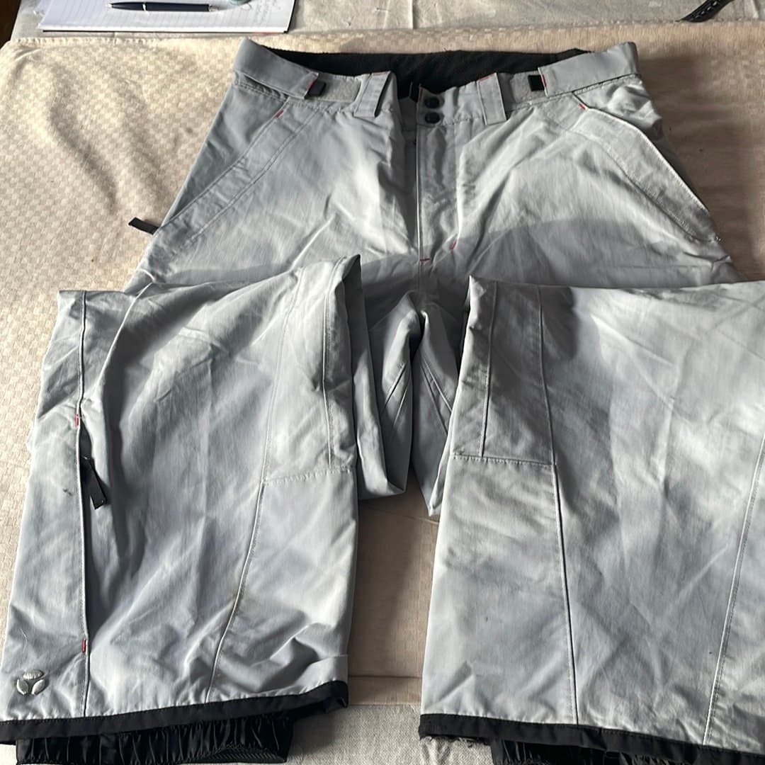 Warp Independence ljusgråa skidbyxor, storlek M