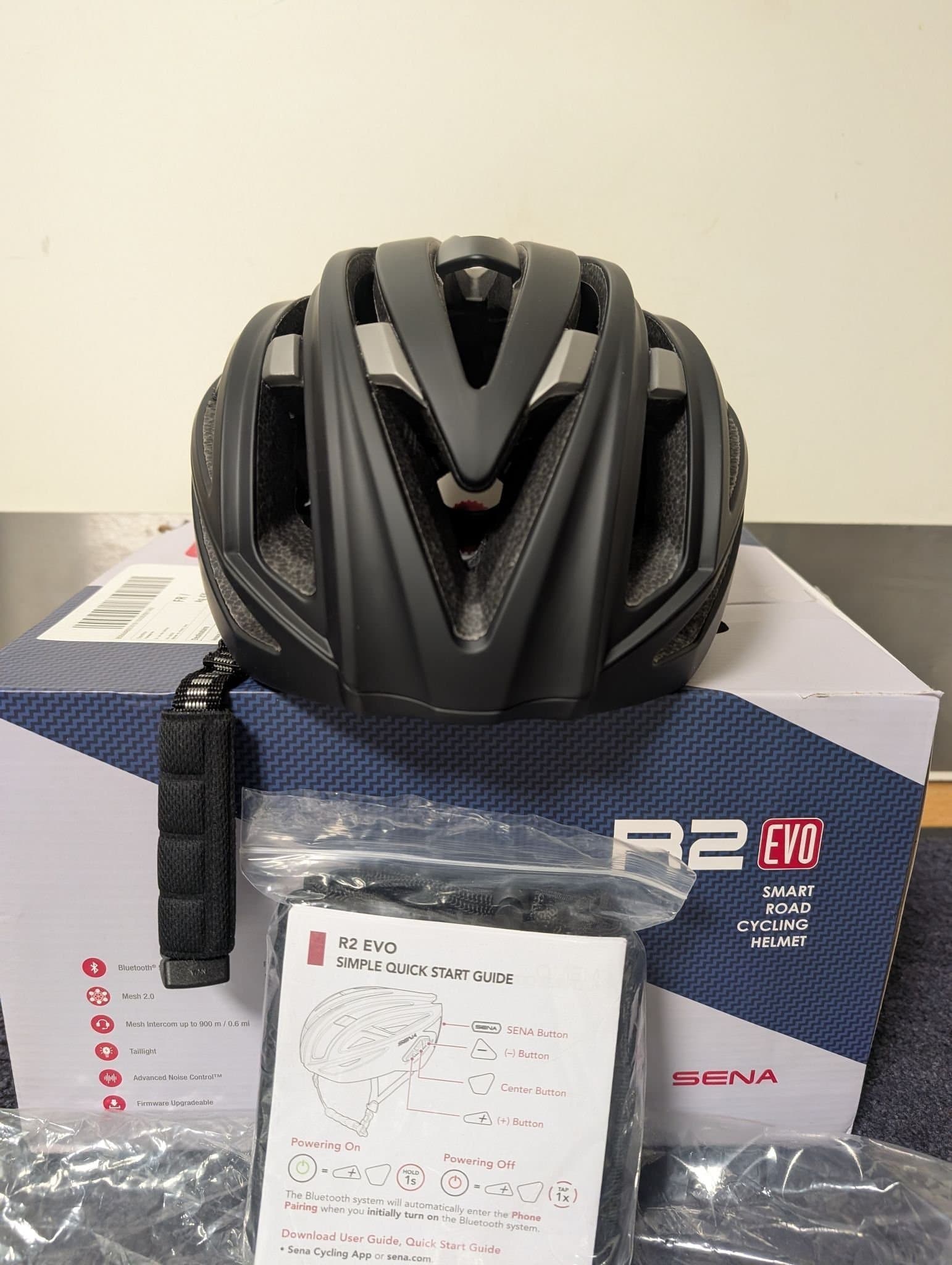 Sena R2 EVO Smart Cykelhjälm Matt Svart - Storlek M (55-59 cm)