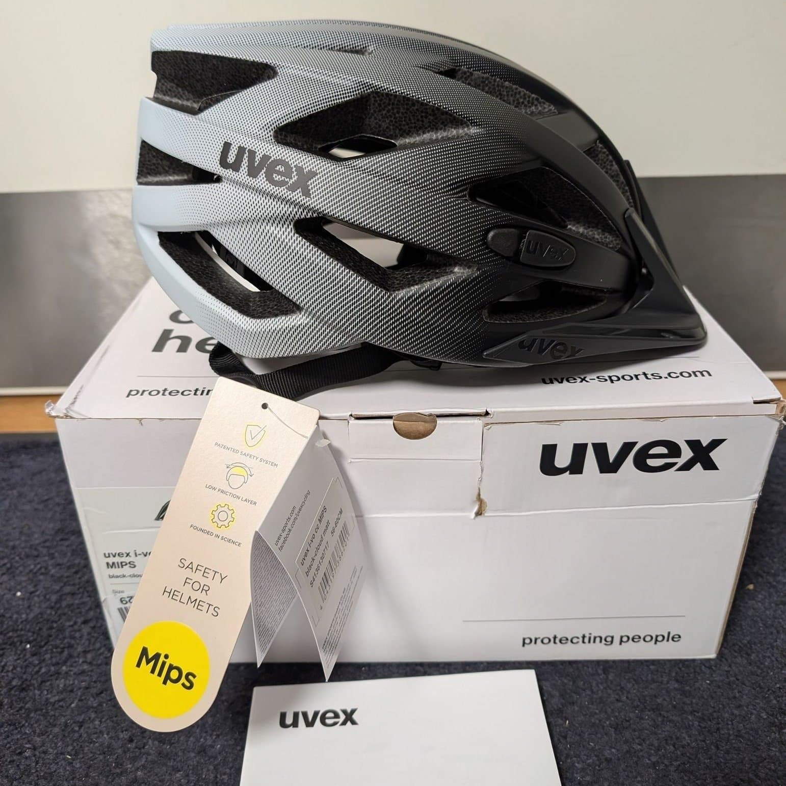 uvex i-vo cc MIPS Cykelhjälm Black-Cloud Matt - Storlek M/L (56-60 cm)