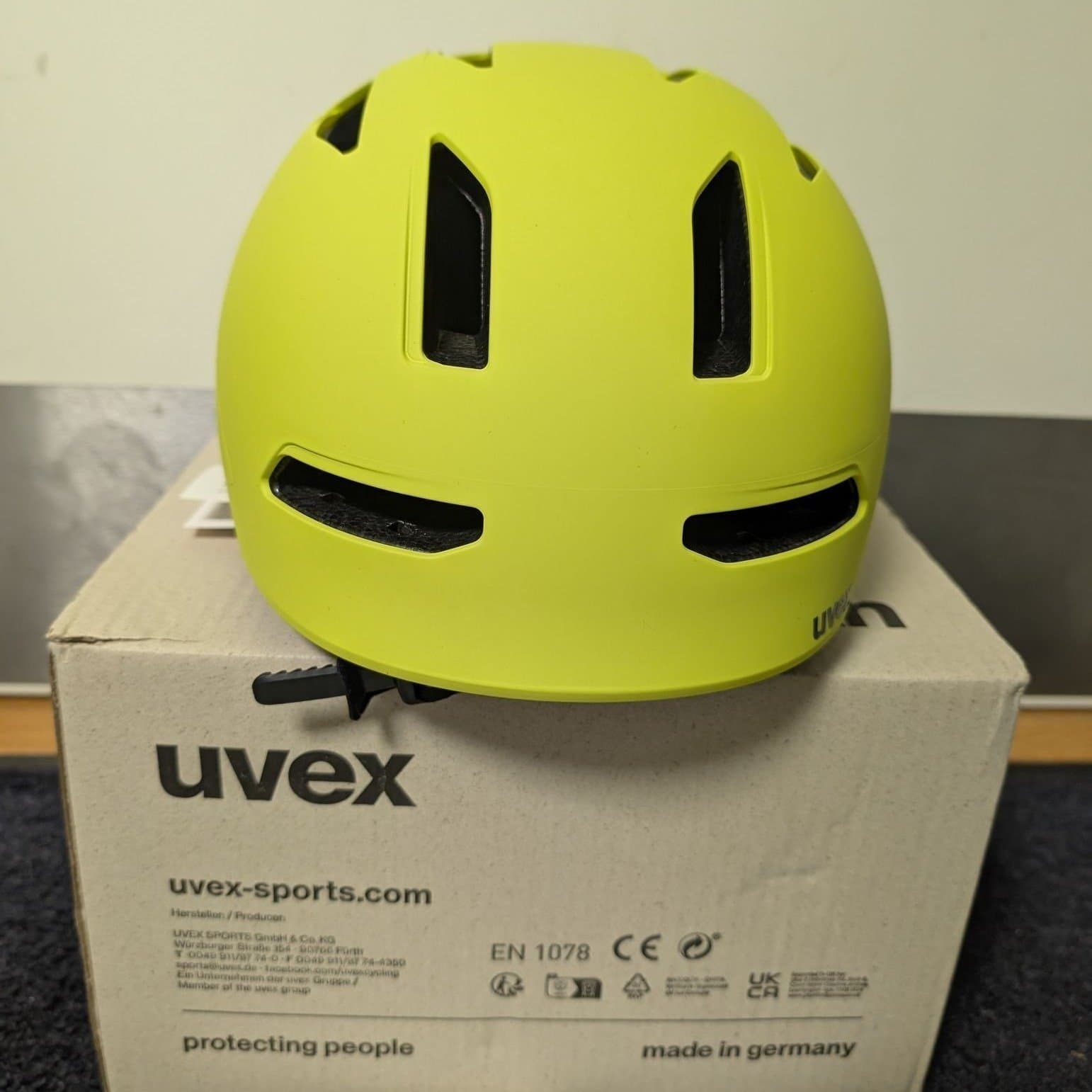 uvex urban planet LED Cykelhjälm Matt Lime - Storlek L (58-61 cm)