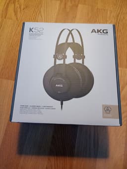 AKG K52 Studiohörlurar (oöppnade)