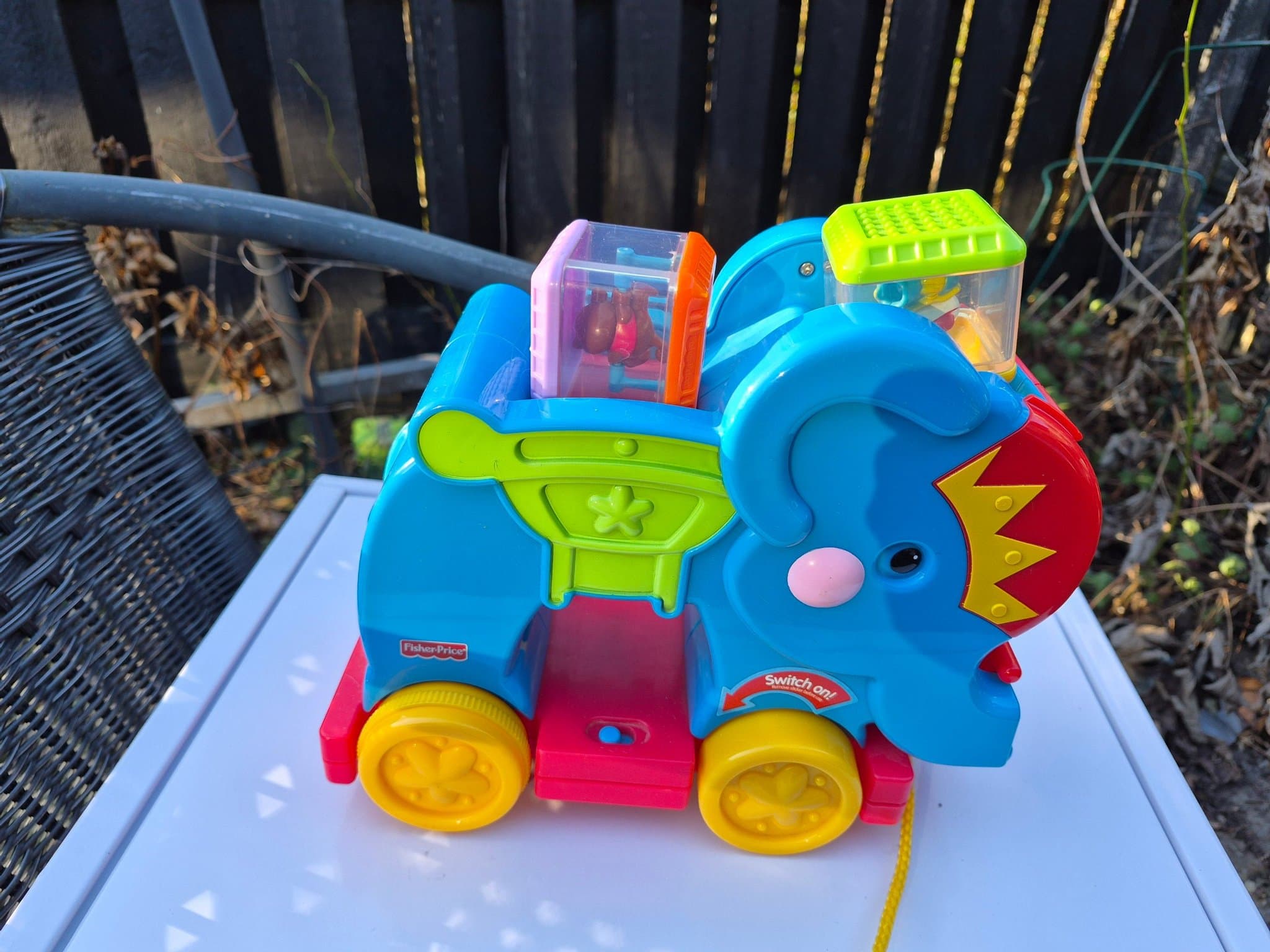 Vintage Fisher-Price elefant med klossar med musik
