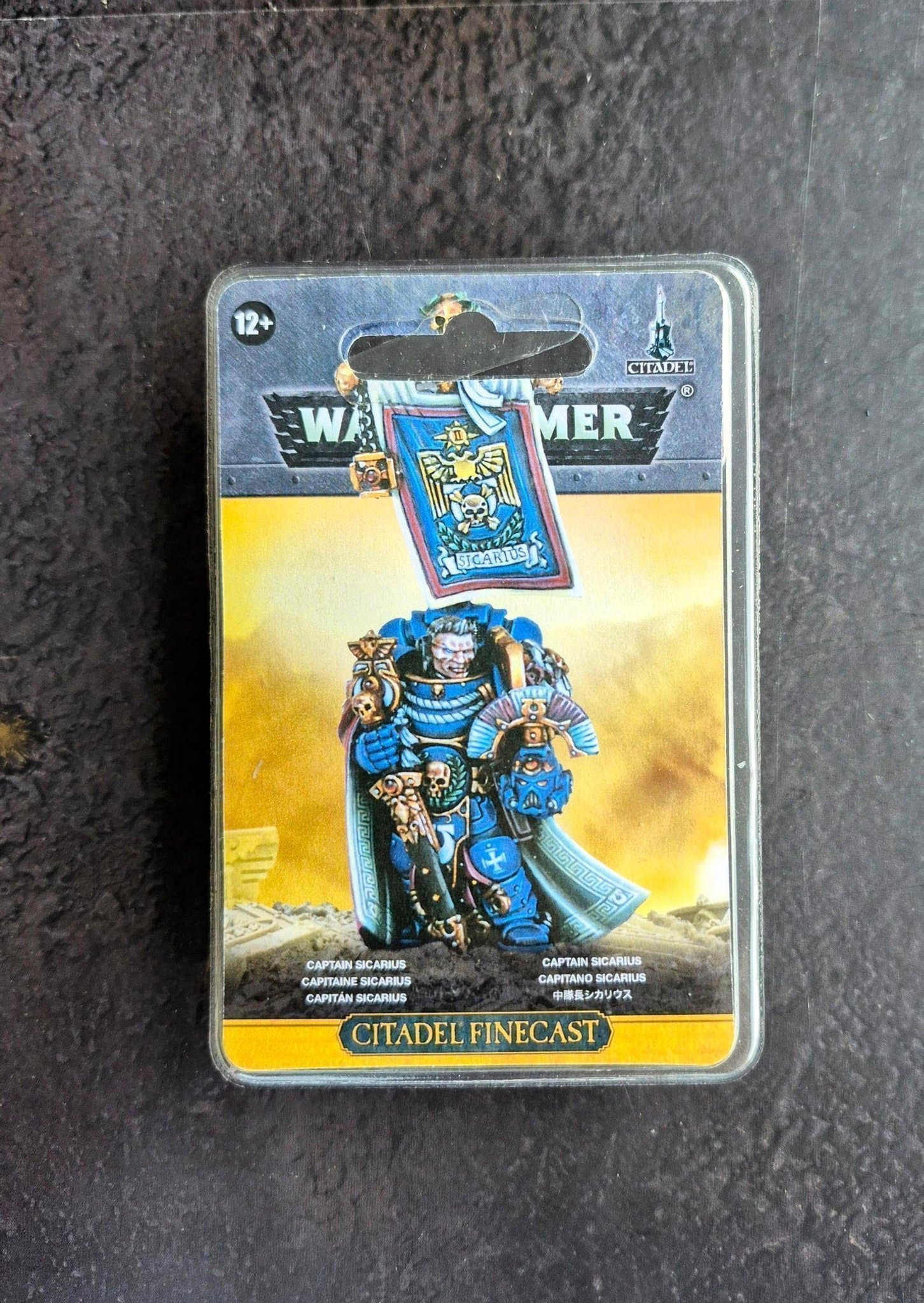 Ultra Marines Captain Sicarius - Citadel Finecast