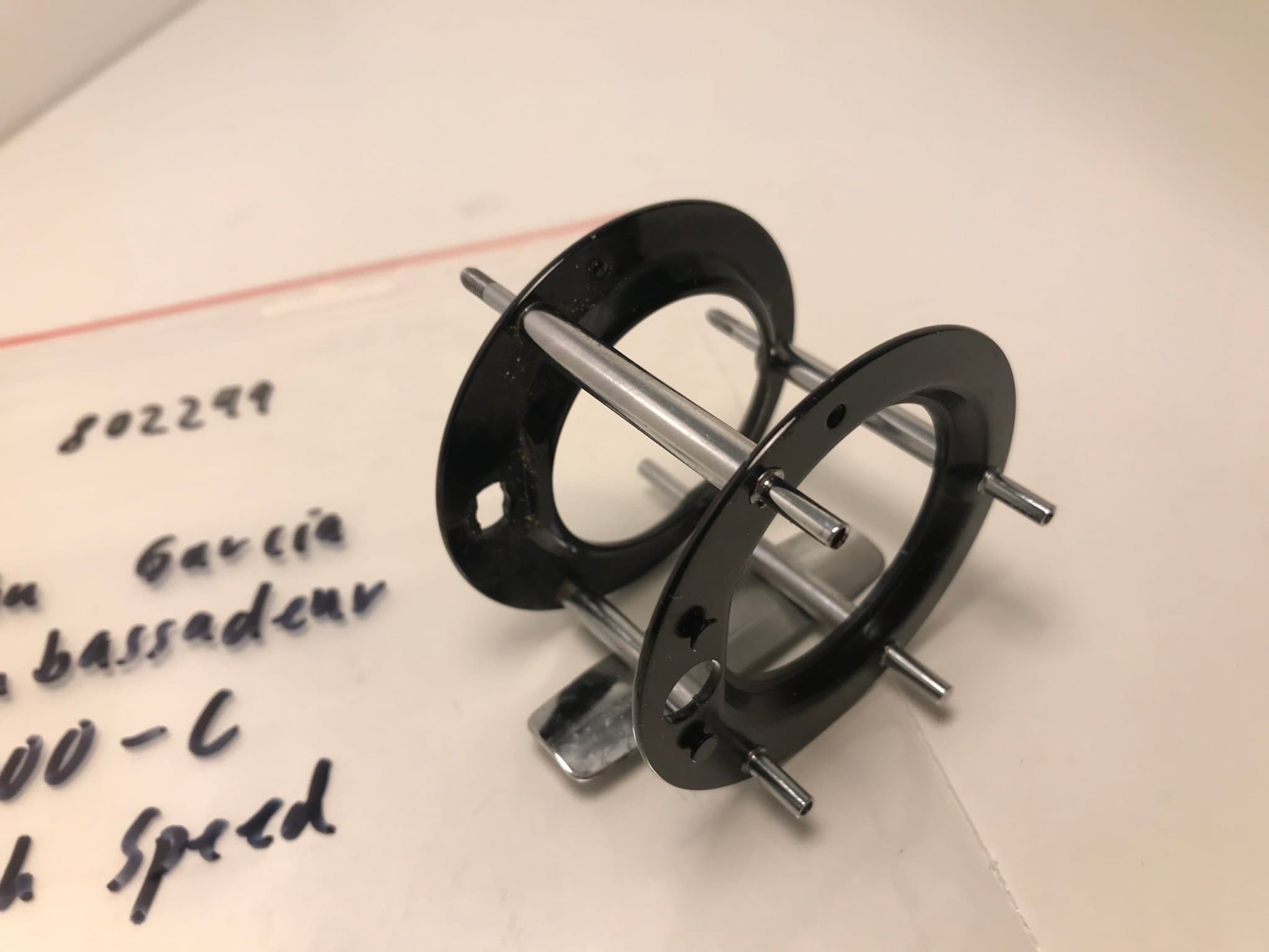 reservdel Abu Garcia Ambassadeur 5000-C HS, här: 802299 hus/stativ