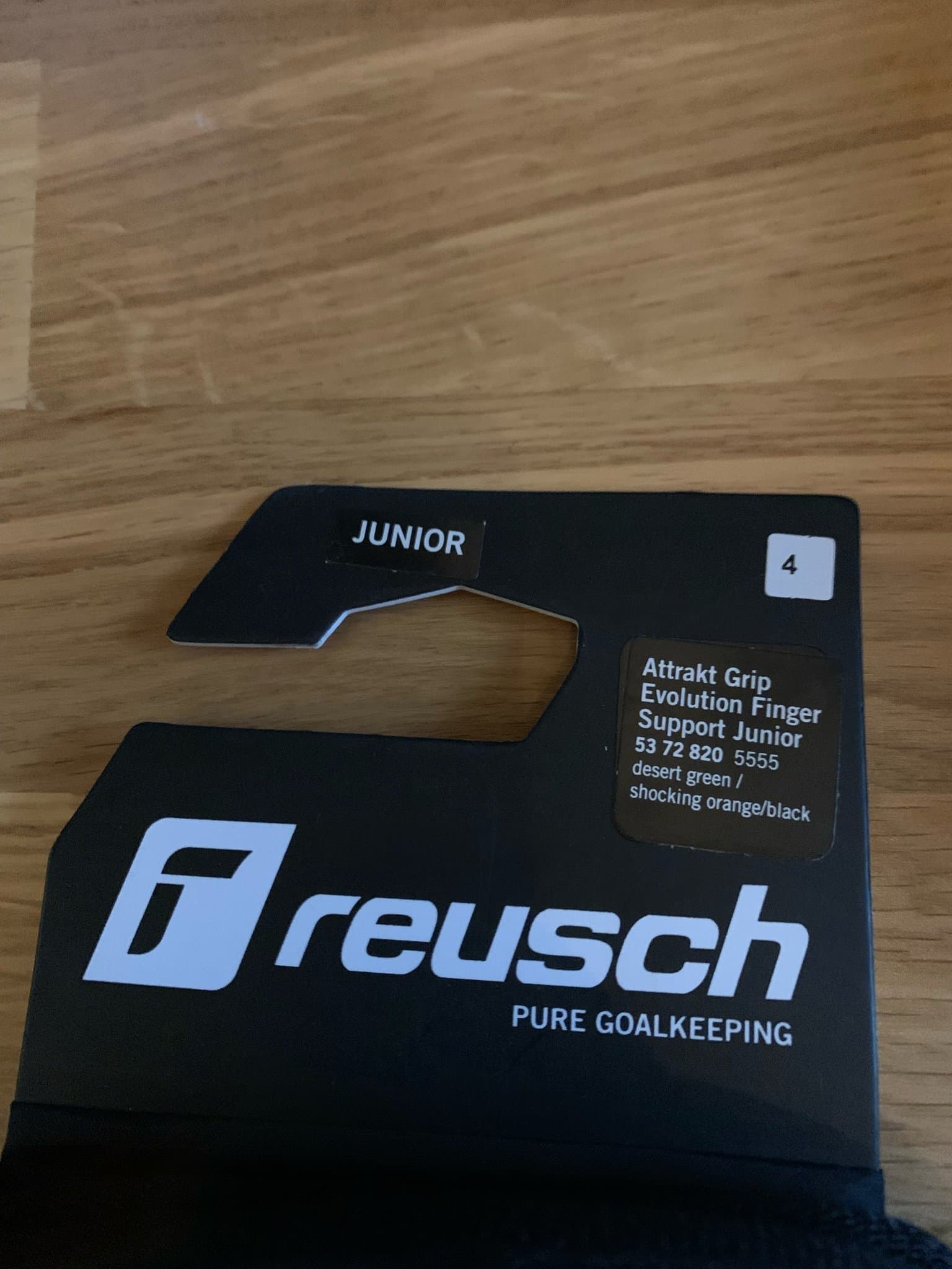 Reusch Attrakt Grip Evolution Finger Support Junior Målvaktshandskar Storlek 4