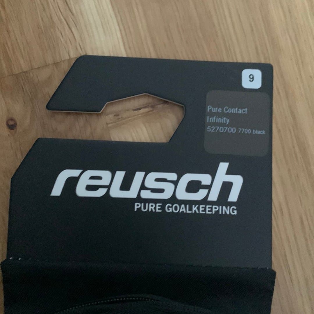 Ny Reusch Pure Contact Infinity Målvaktshandskar Storlek 9