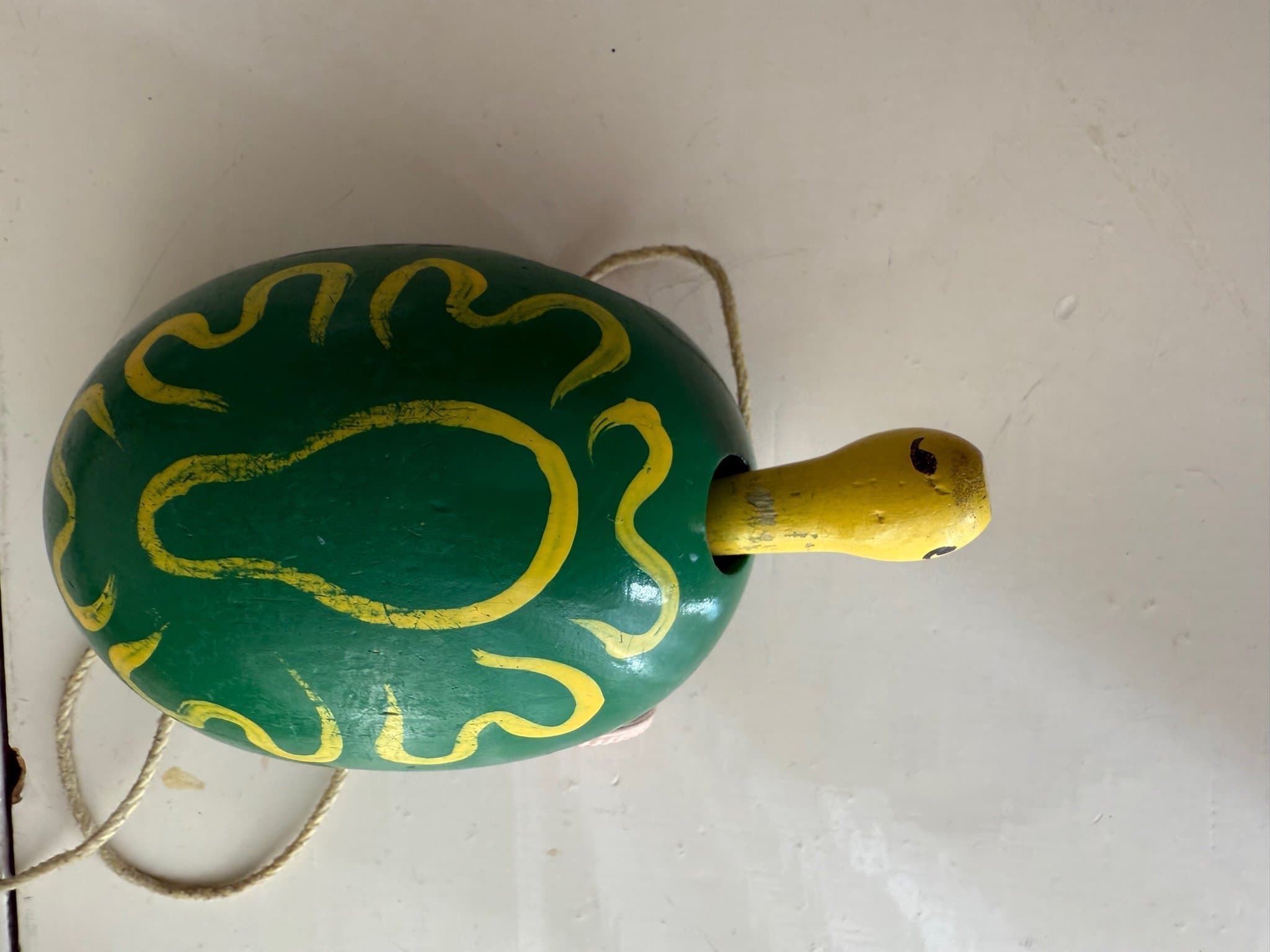 Träleksak vintage retro Brio Sköldpadda på hjul 40-tal, 50-tal!