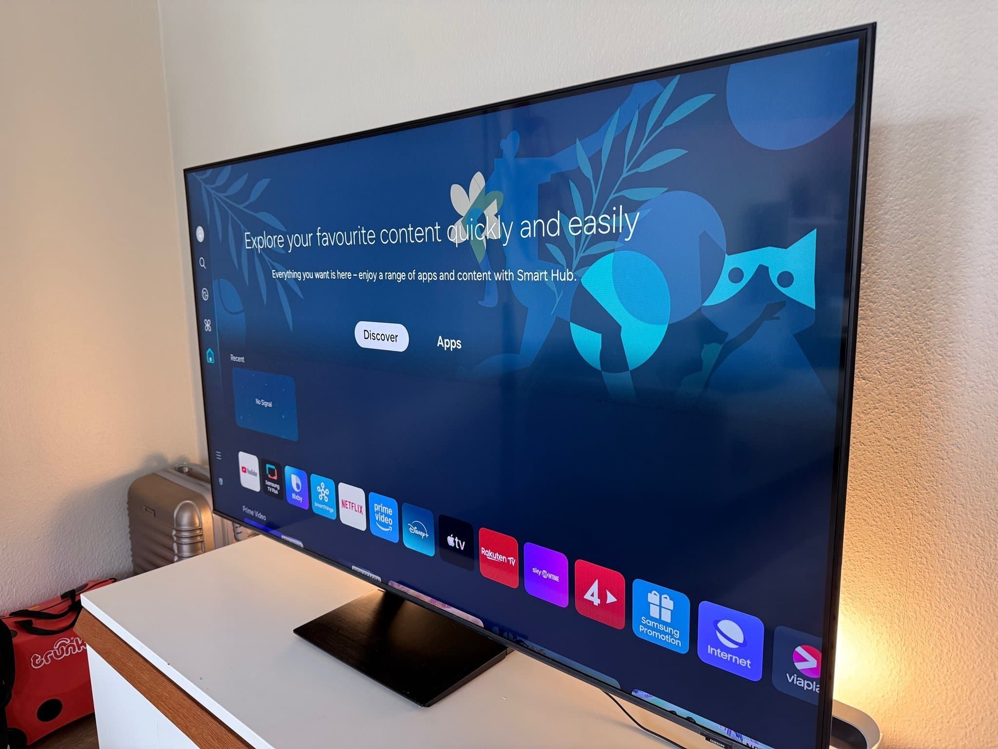 Samsung 55" 4K QLED-TV med full färgvolym och 120 Hz