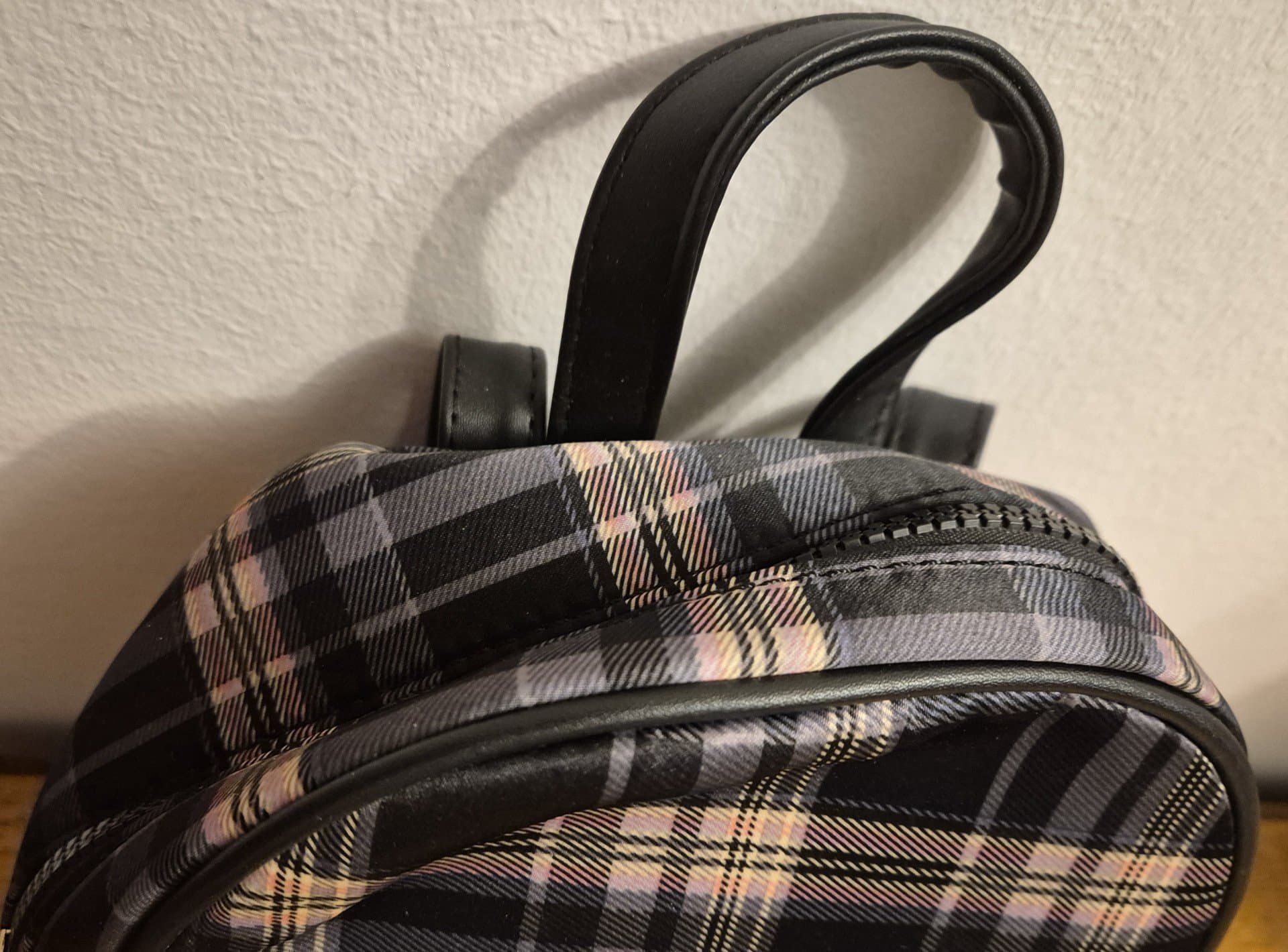 Ryggsäck Design LYCKE Ny Barn Vuxen Butikspris 499kr Elegant Rutig Lätt Smidig