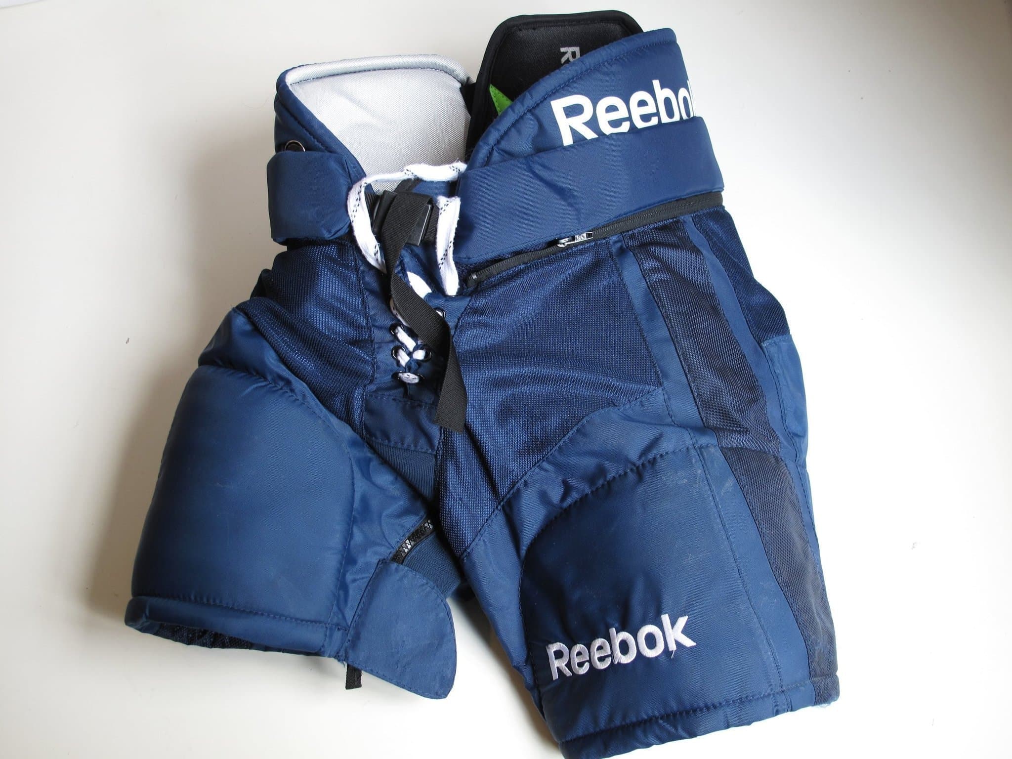 HOCKEYUTRUSTNING BYXOR SKYDDSUTRUSTNING HOCKEY SKYDD BYXA JOFA REEBOK BAUER