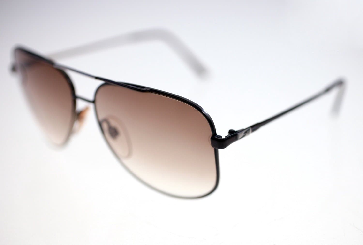 Safilo Sporting 86 unisex vintage pilot-style sunglasses-circa 1980s-NEW-24g