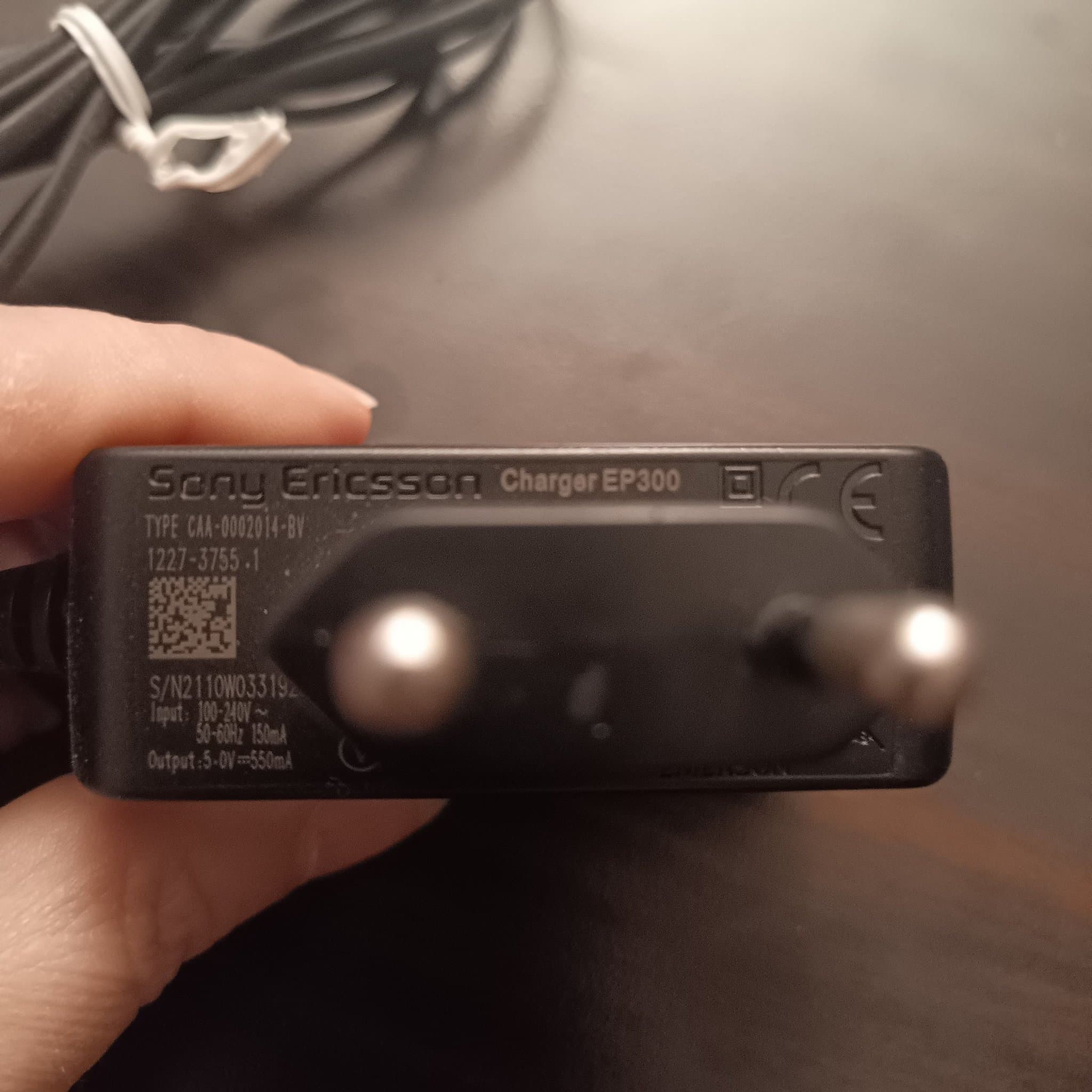 Sony Ericsson Laddare EP300