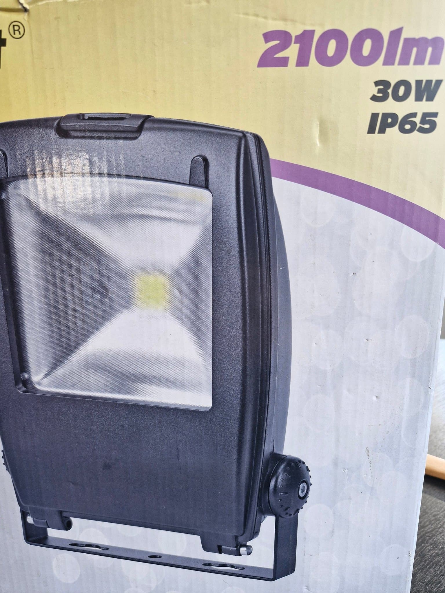 LED-strålkastare 30W, 2100lm, 4000K, IP65