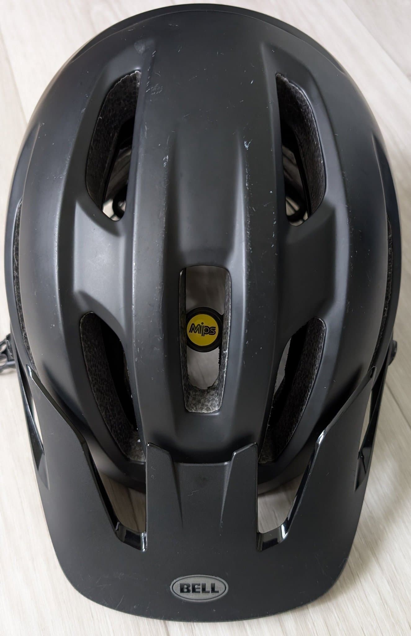 Bell 4Forty MIPS Cykelhjälm - Svart medium