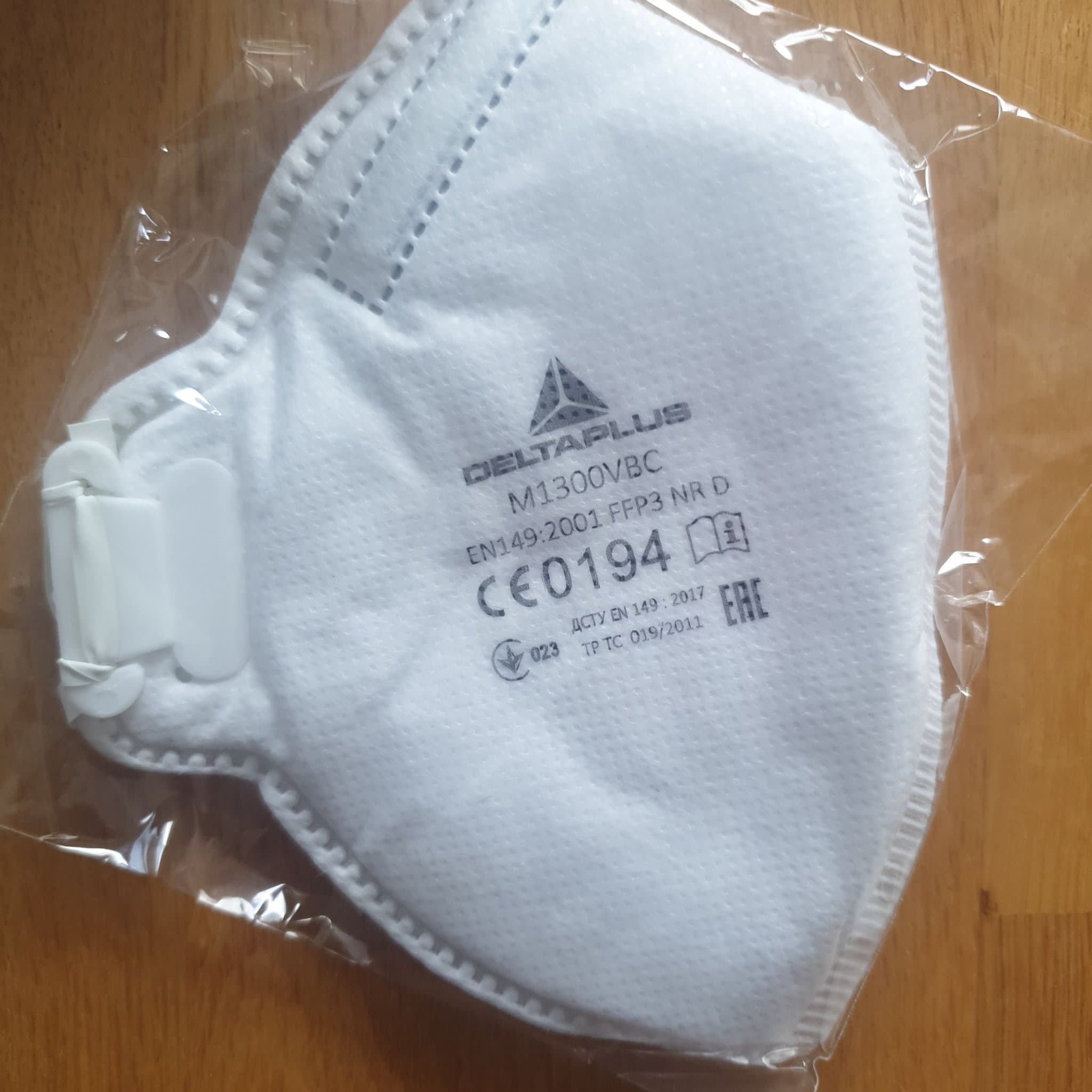 Delta Plus vit andningsmask Obs 6 st