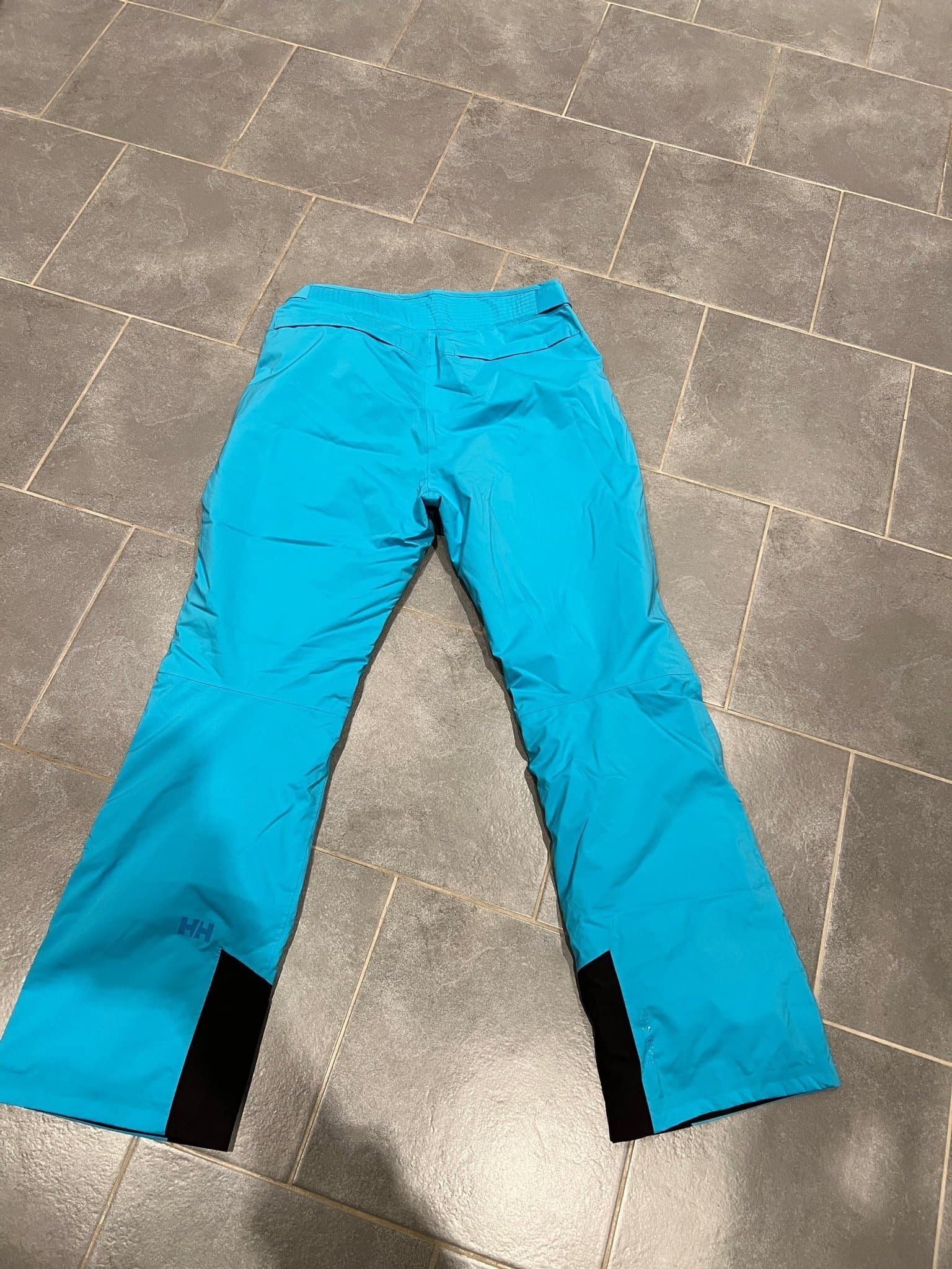 Helt nya Helly Hansen turkosa skidbyxor Legendary Insulated Ski Pants strl XL
