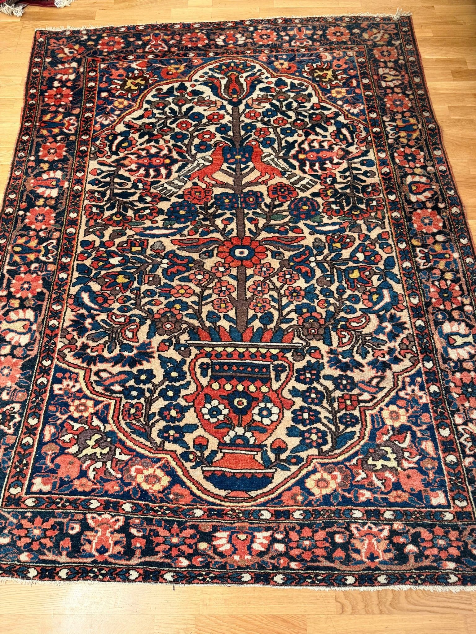 Antik Handknuten matta med livsträdsmotiv 200*150cm