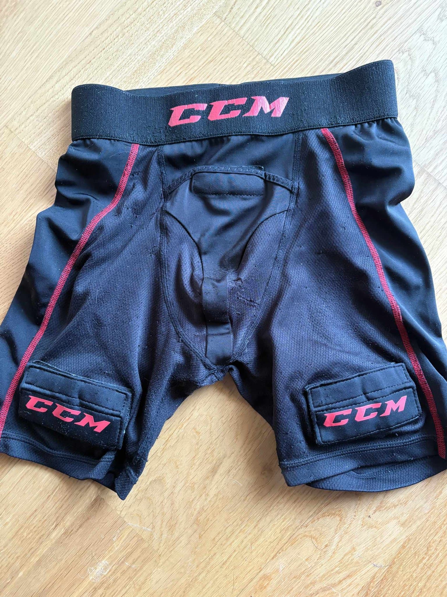 Hockey ccm Underställs shorts stl jr m
