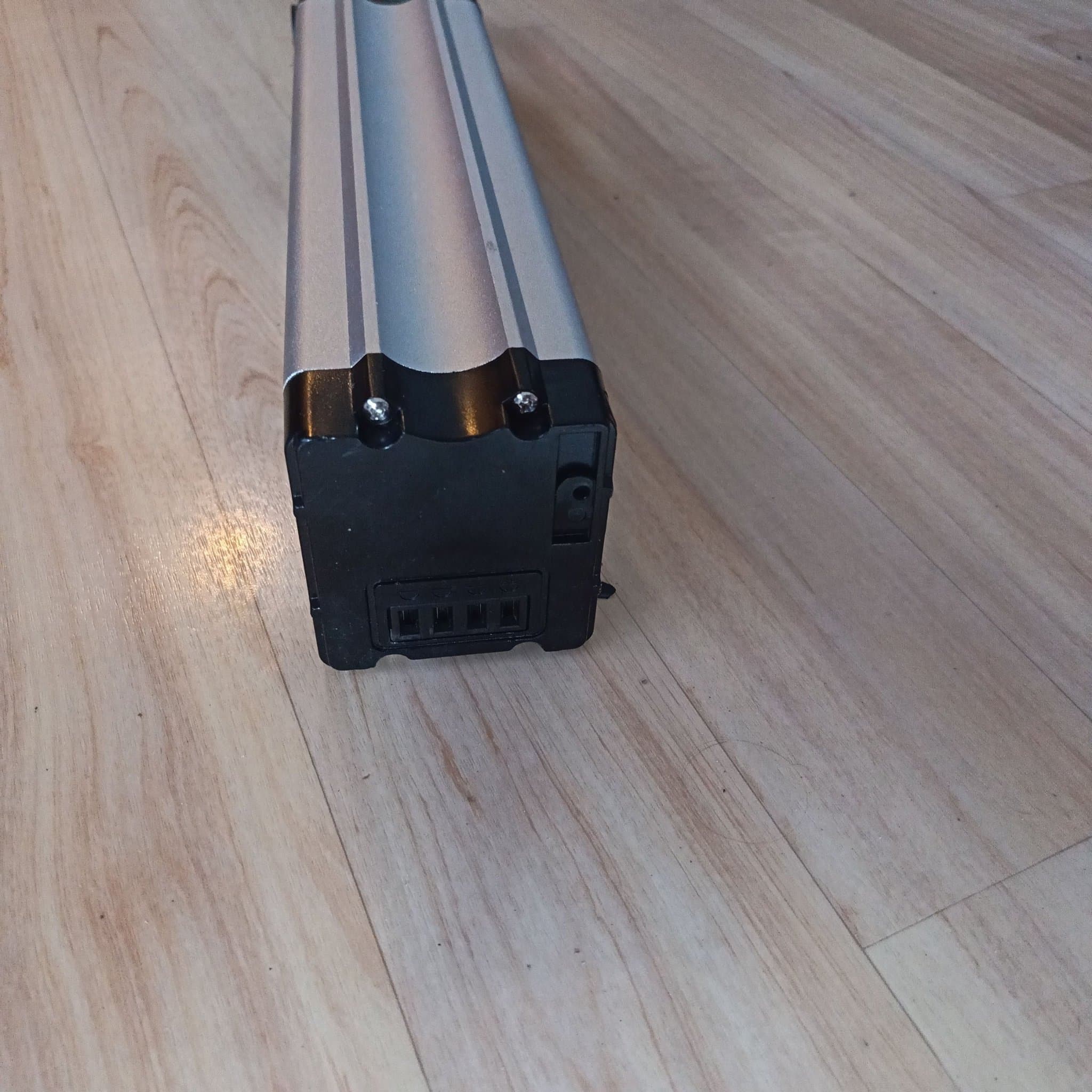 Biltema Elcykelbatteri 36V 10Ah