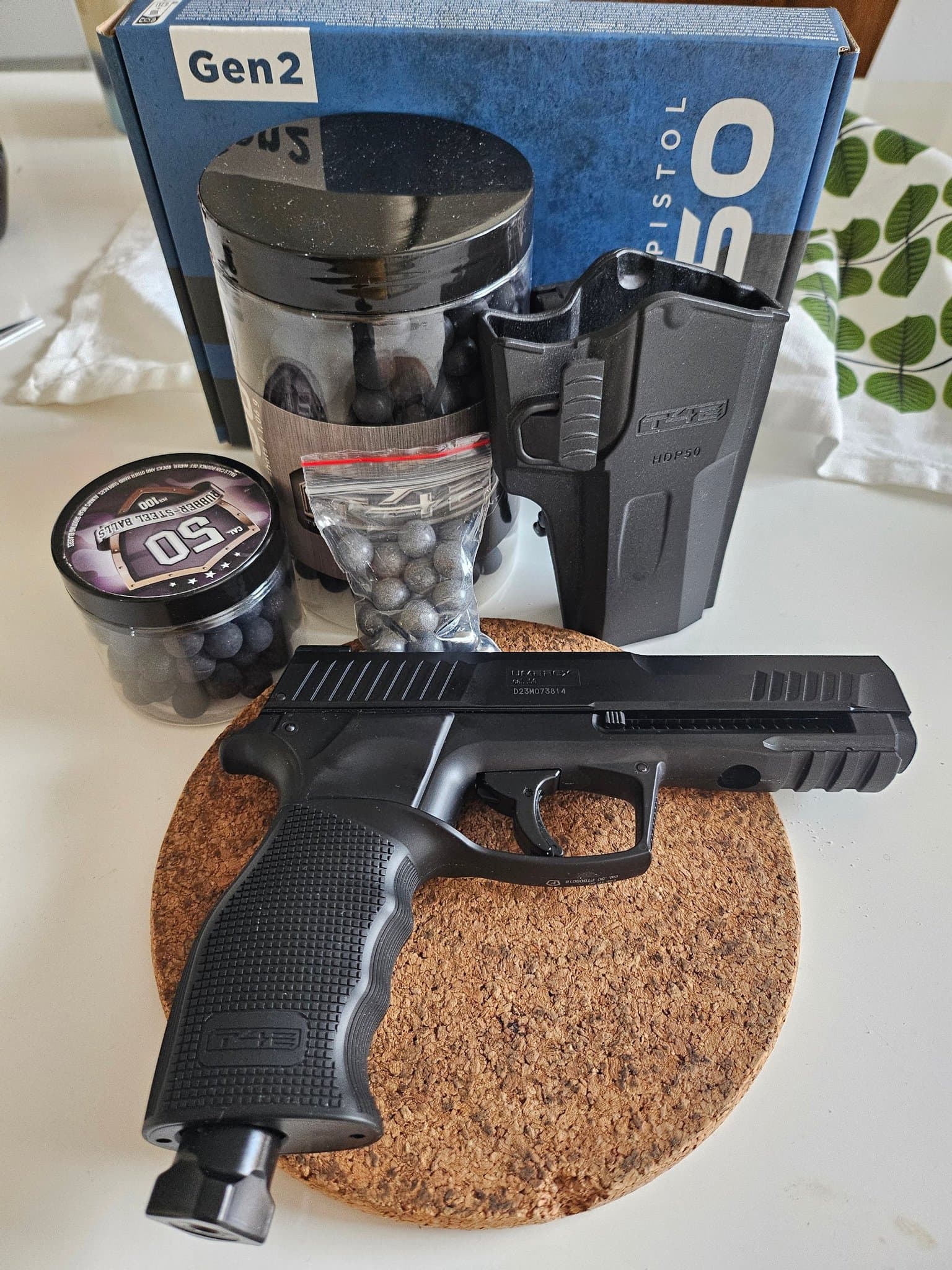 Umarex HDP 50 Gen2 T4E paintballpistol med tillbehör