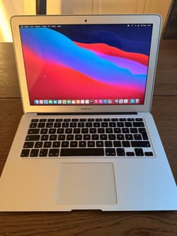 MacBook Air 13-tum 252 GB lagring, I5, 8 GB Ram