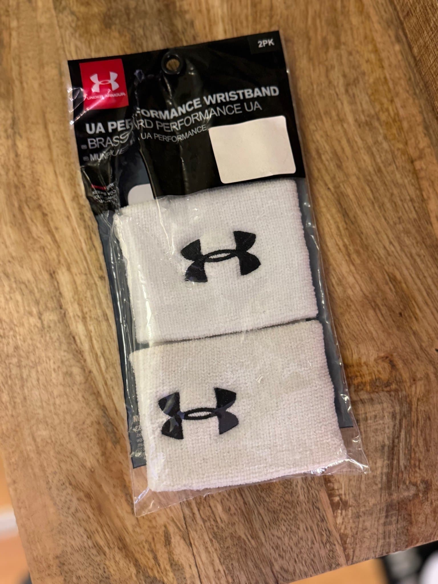 2st helt nya Under Armour svettband (tennis/träning) nypris 299kr