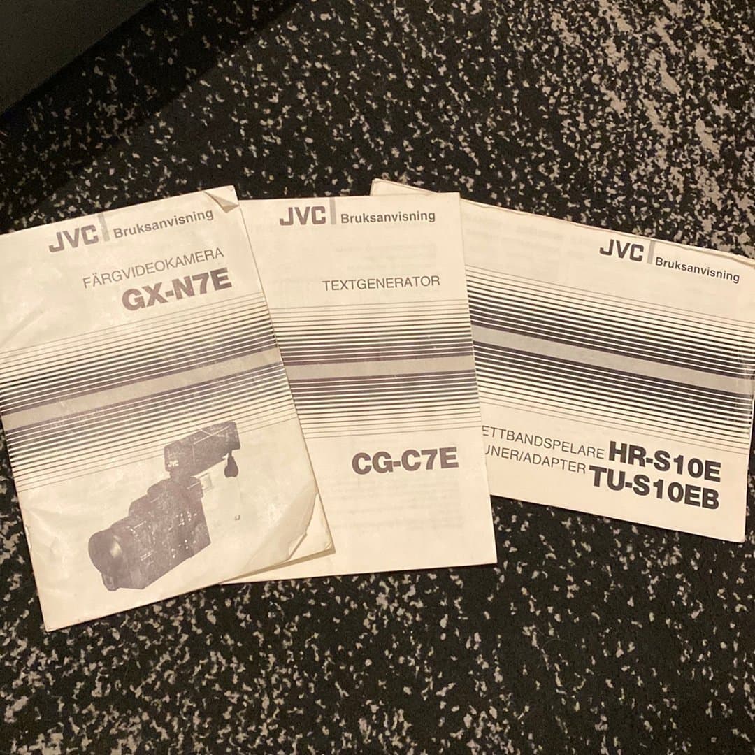 JVC Videokamera med video recorder och alla tillbehör *RARITET*