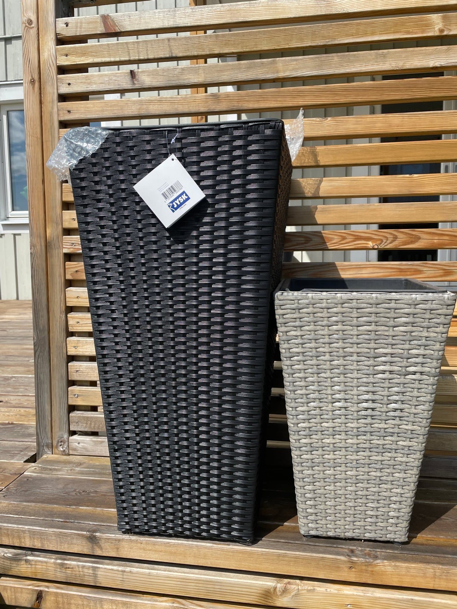 Trädgårdskrukor/Blomkrukor utomhus från JYSK