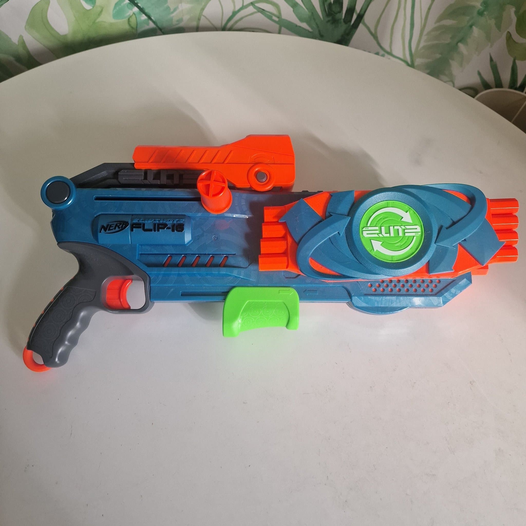 Nerf Elite 2.0 Flipshots Flip-32 blaster