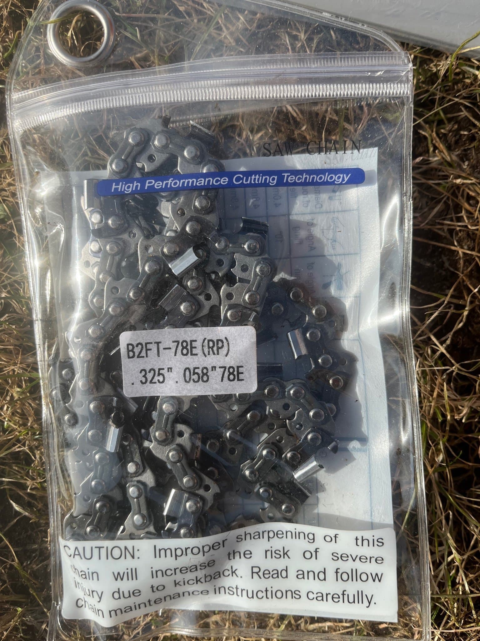 20” motorsågssvärd och två klyvkedjor