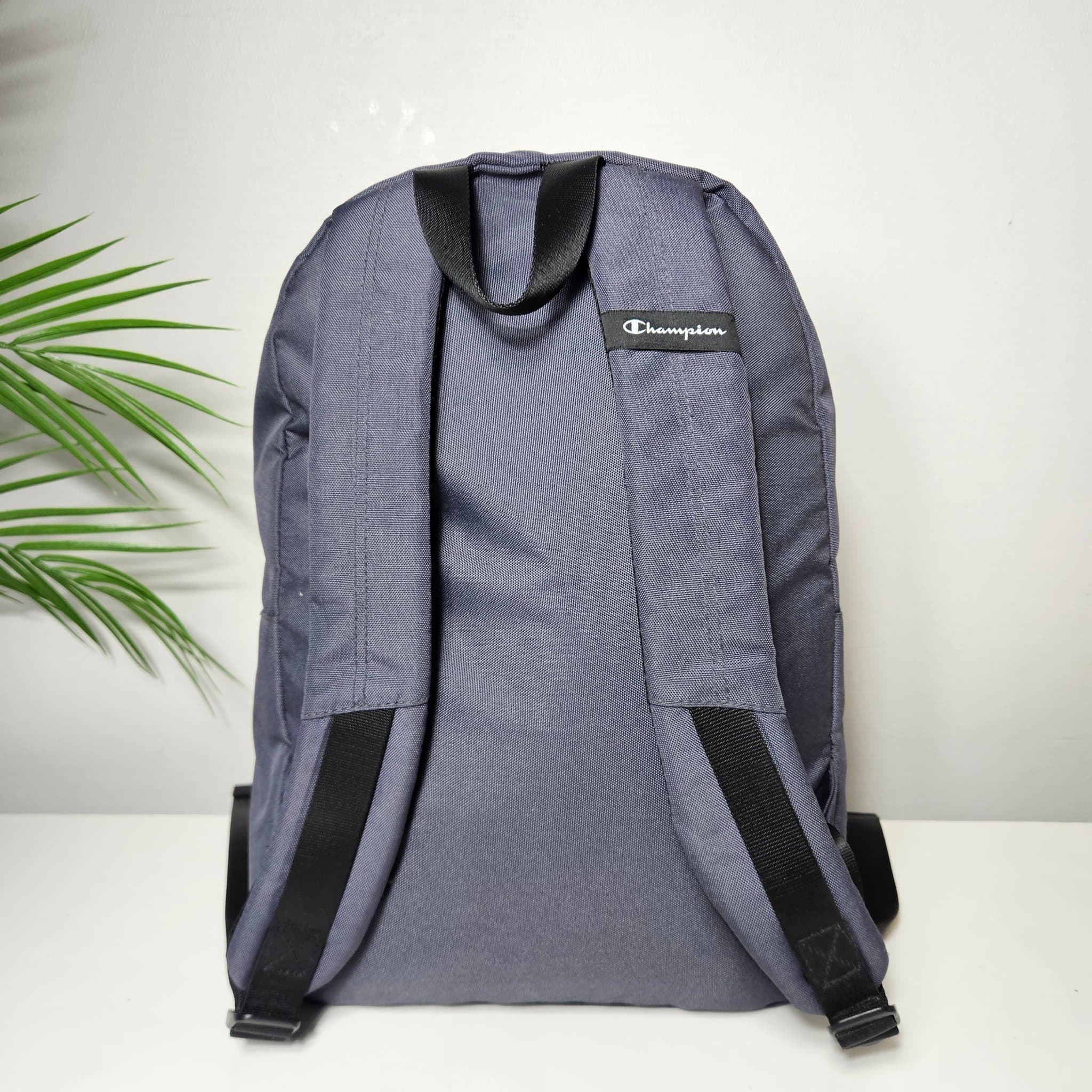 Fin Champion grå ryggsäck - NYSKICK - träning jobbet skola utflykt