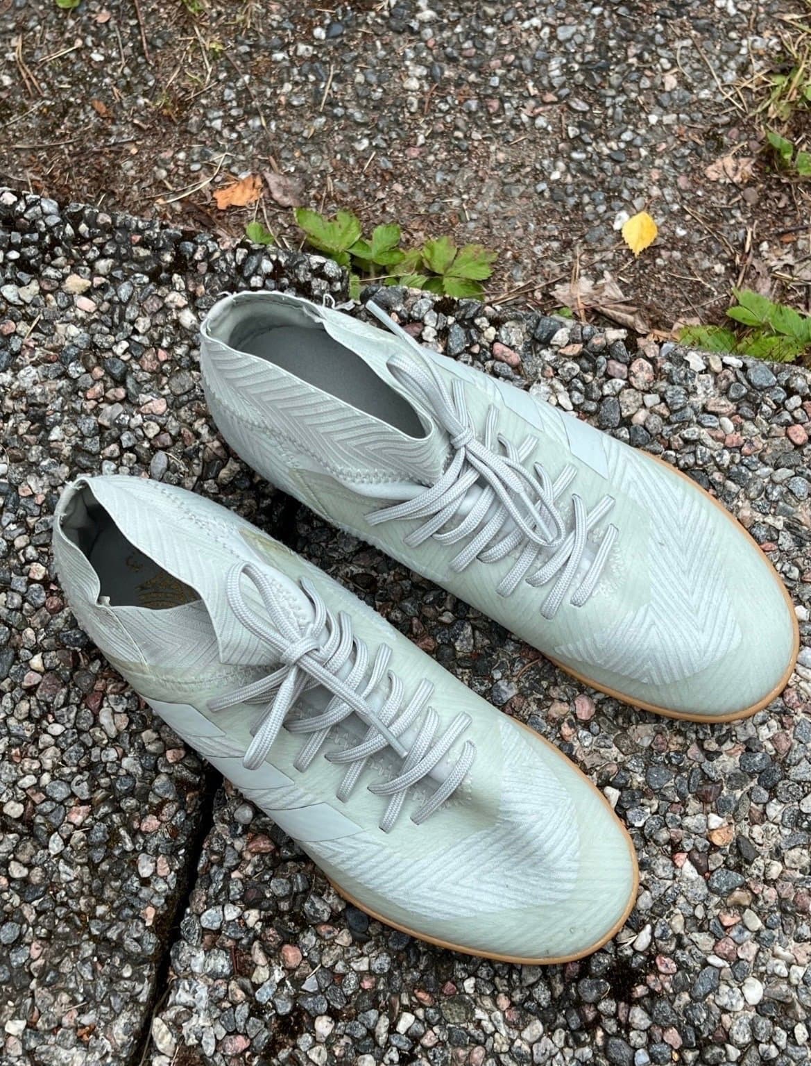 Adidas Nemeziz inomhus fotbollsskor stl 38