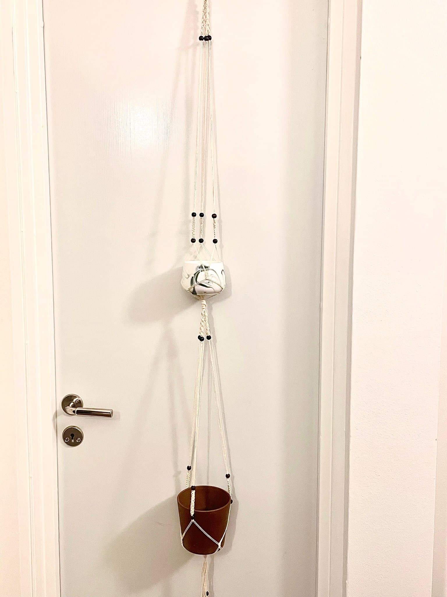 Dubbel ampel, växthängare i jute med träpärlor för hängande växter