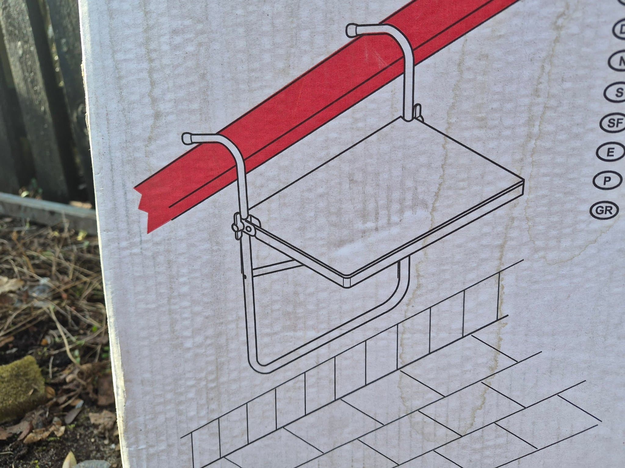 Nytt balkongbord hängande / uppfällbart 5 olika lägen på höjden