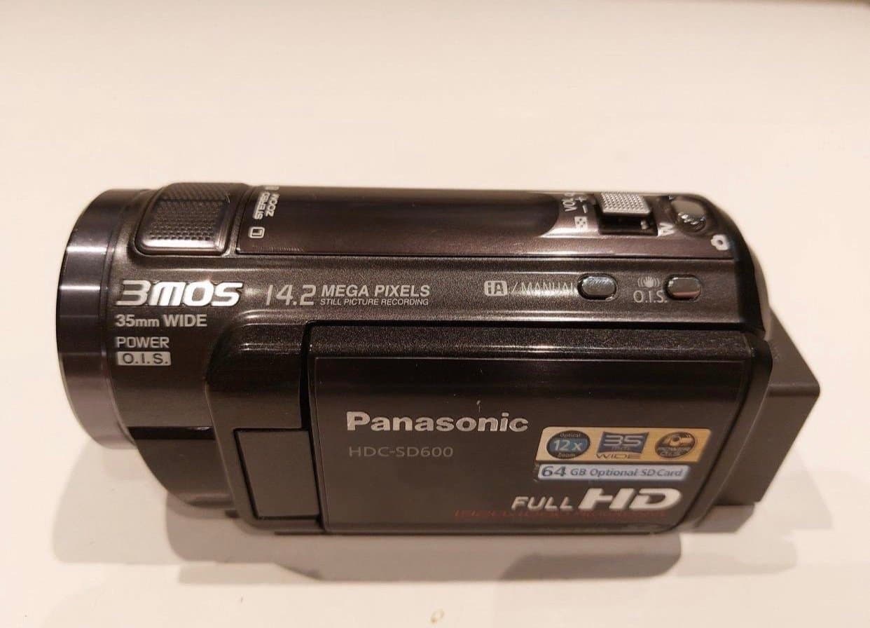 Panasonic Videokamera HDC-SD600 FULL HD