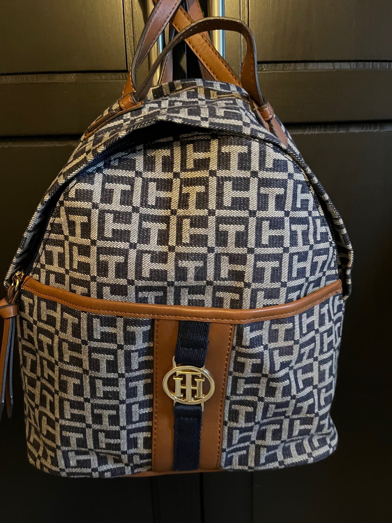 Tommy Hilfiger blå/beige ryggsäck i Nyskick