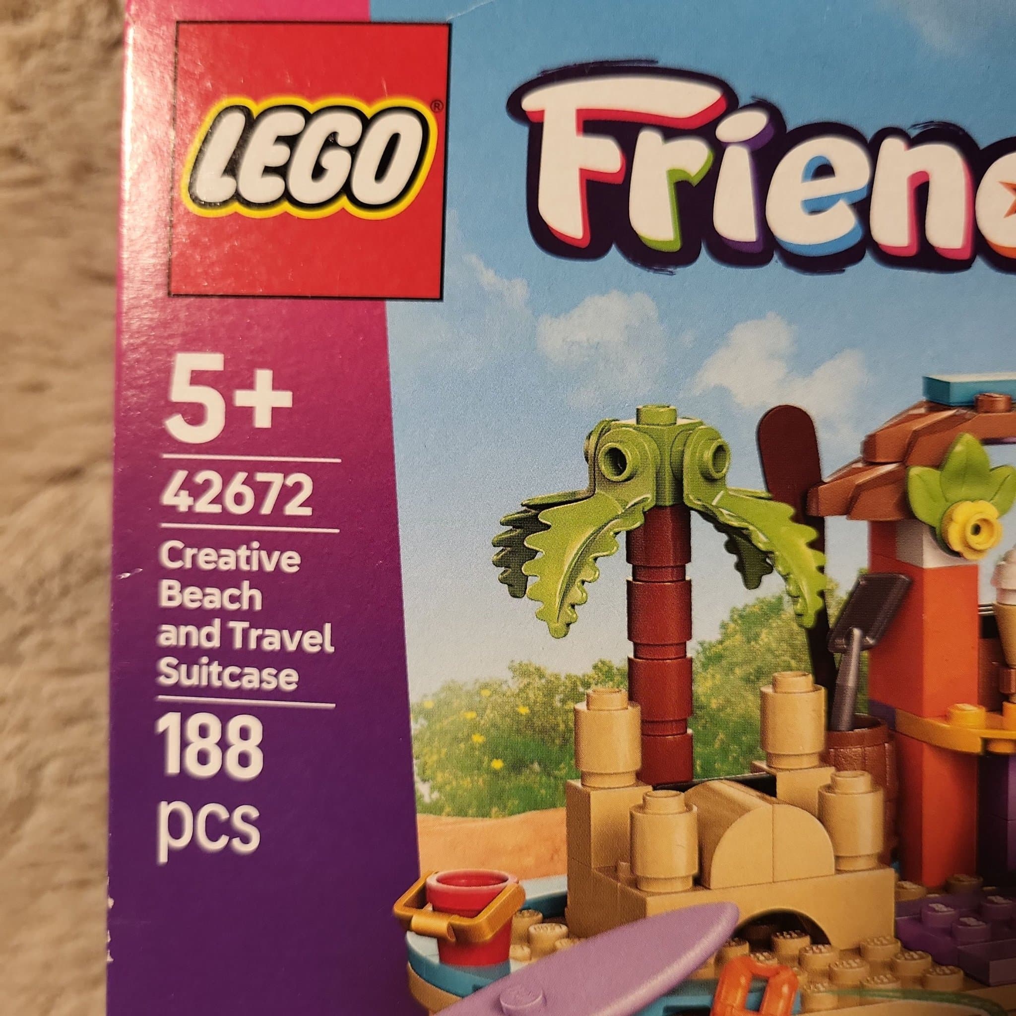 LEGO Friends 42672 Kreativ strand- och resväska