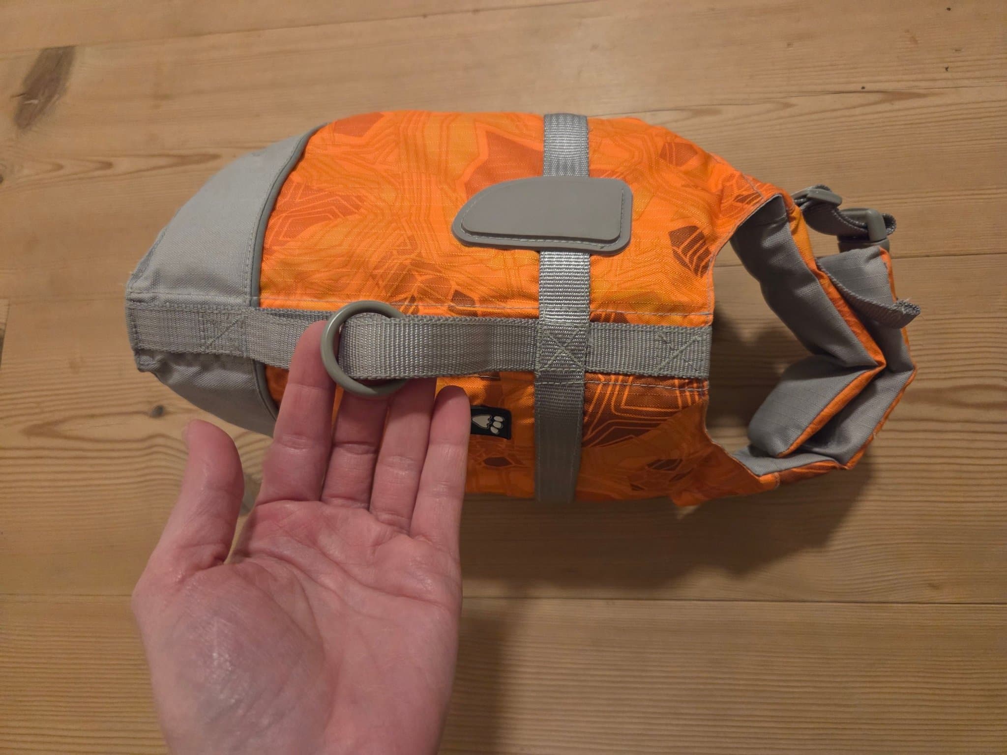 Hurtta Life Savior Flytväst Orange Camo 5-10k hundflytvästg