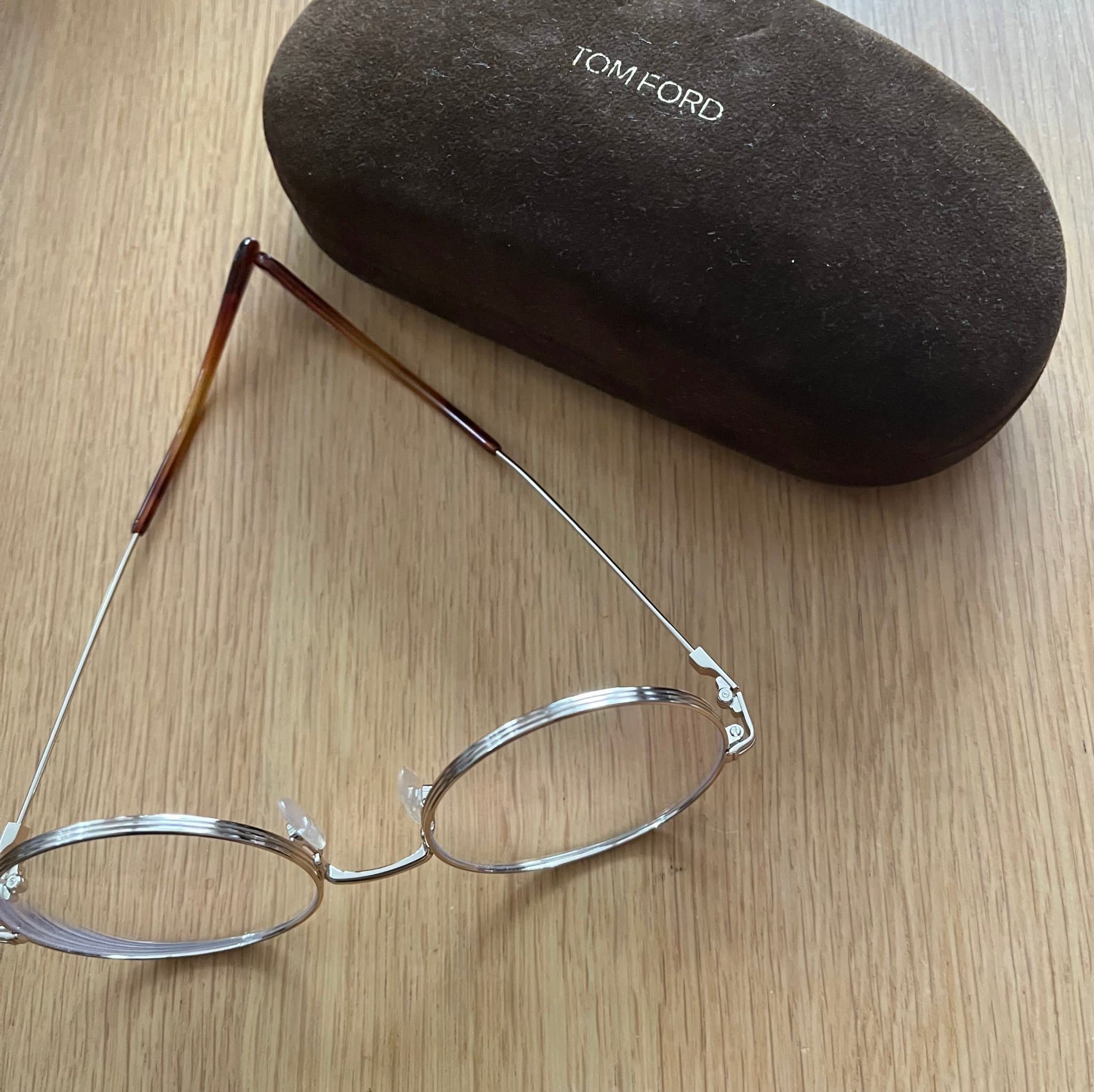 Progressiva glasögon Tom Ford FT5595-B 028 Glasögon Dam Shiny Rose Gold